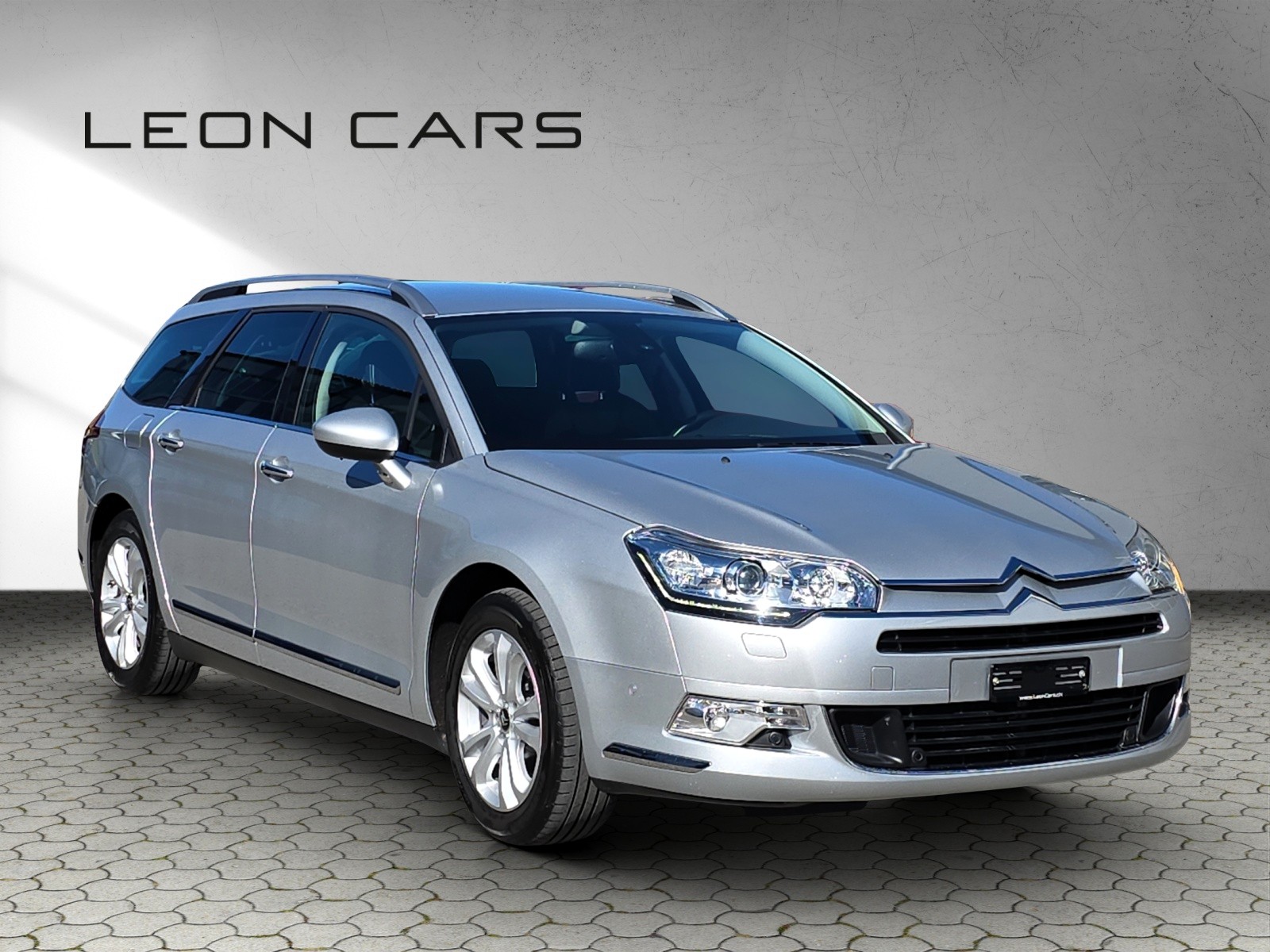 CITROEN C5 Tourer 2.0 HDi Exclusive Automatic-image-1