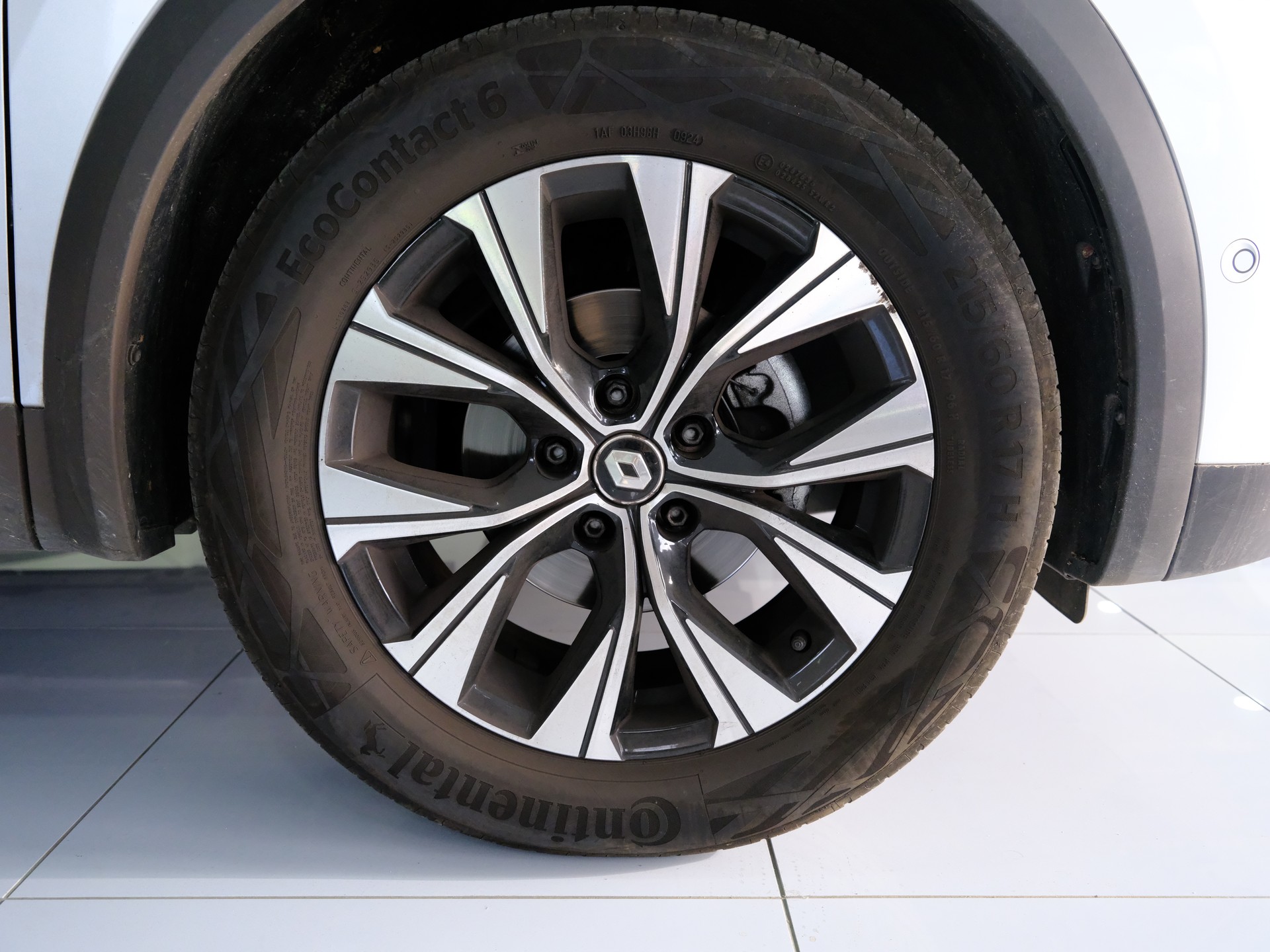 RENAULT Captur 1.3 TCe Techno EDC-image-15