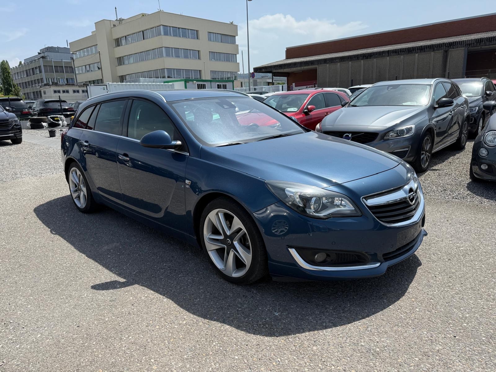 OPEL Insignia Sports Tourer 2.0 CDTI Sport Automatic-image-1