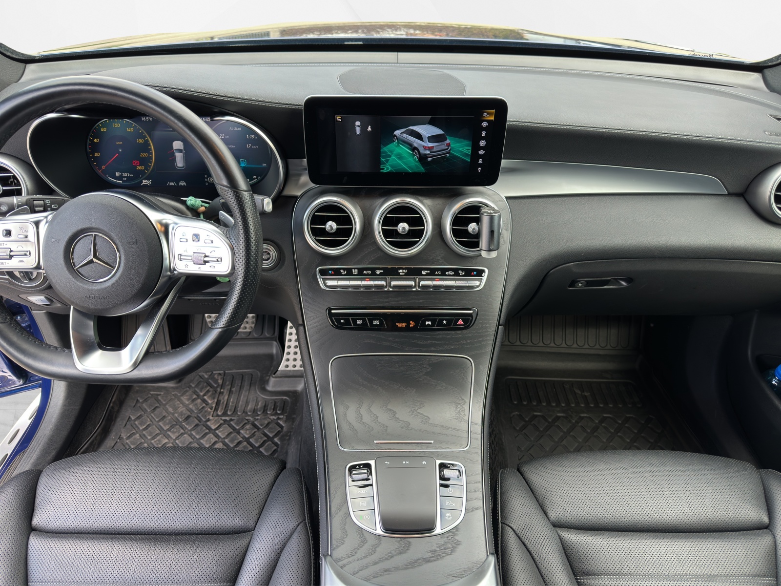 MERCEDES-BENZ GLC 400 d AMG Line 4m-image-14