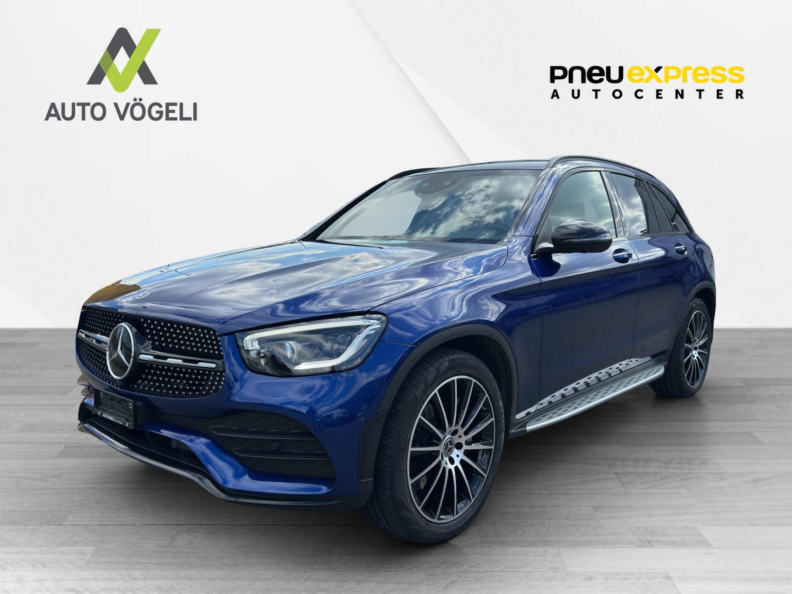MERCEDES-BENZ GLC 400 d AMG Line 4m-showroom-element-1