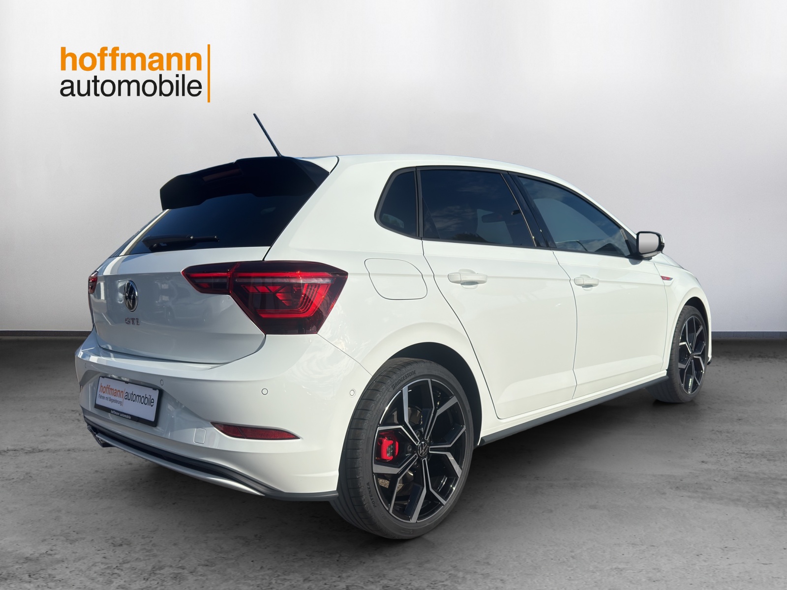 VW Polo 2.0 TSI GTI DSG-showroom-element-3