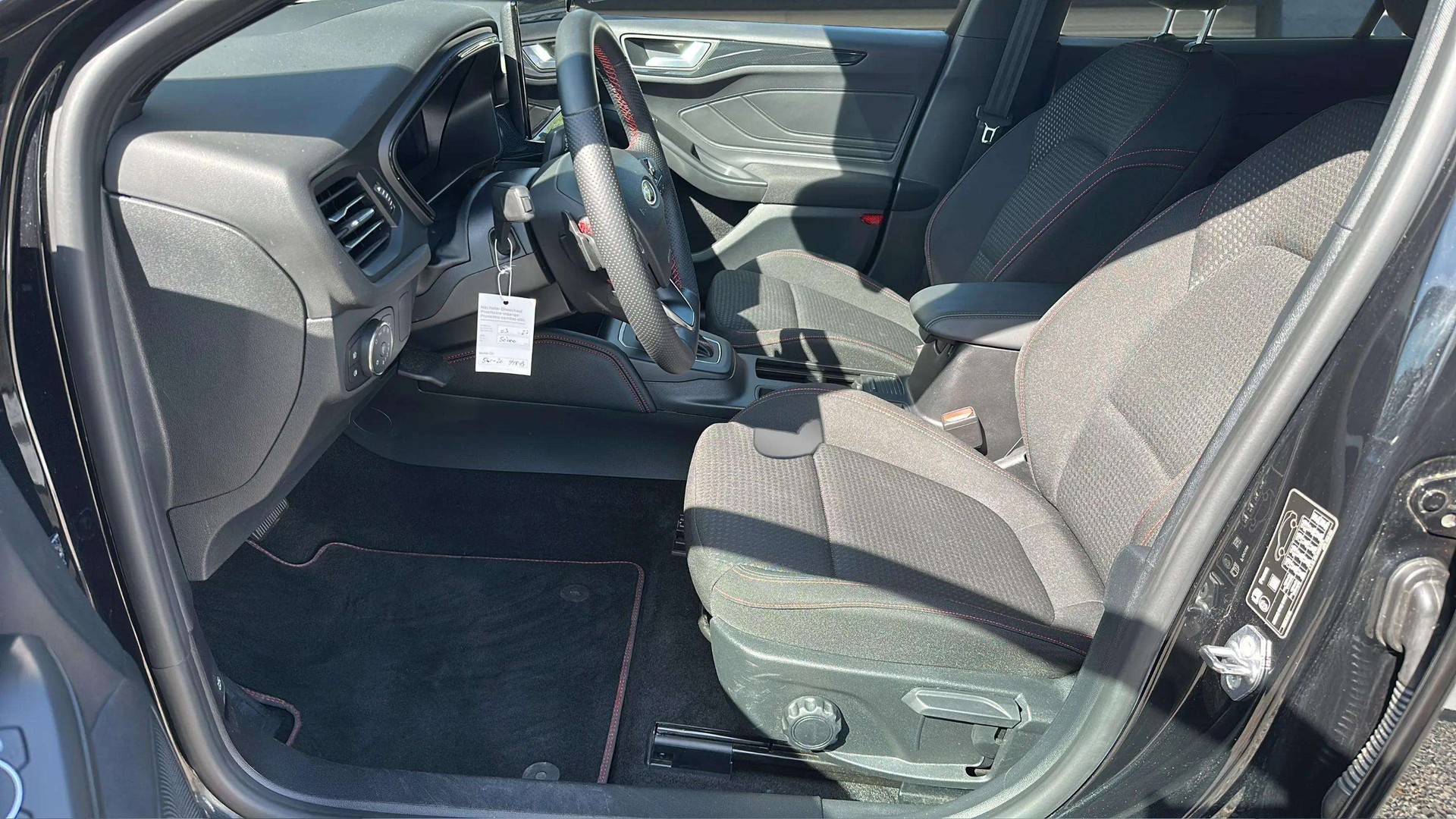 FORD Focus 1.0 MHEV ST-Line X Automat 155PS-image-10