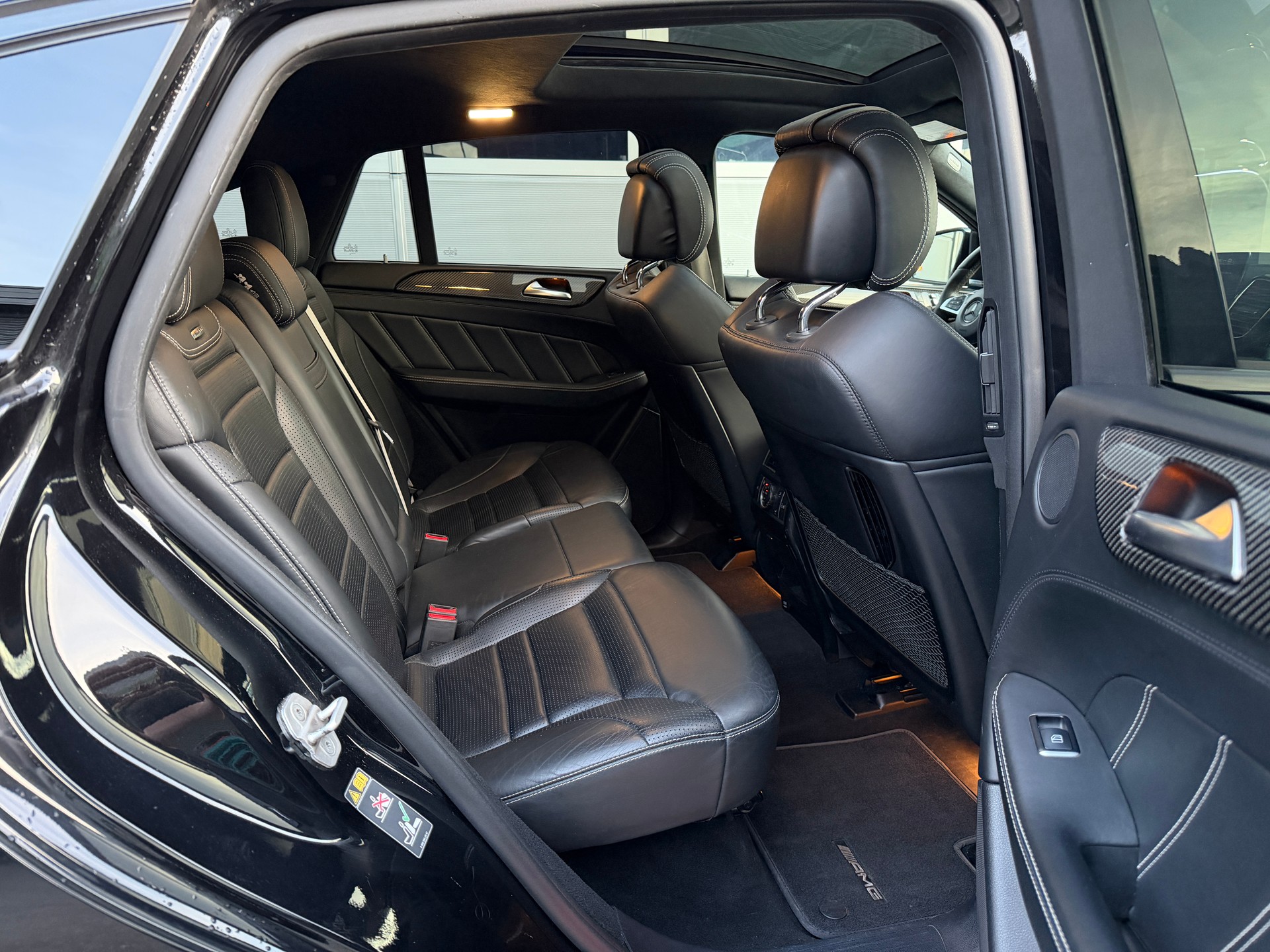 MERCEDES-BENZ GLE Coupé 63 S AMG 4Matic Speedshift-image-10