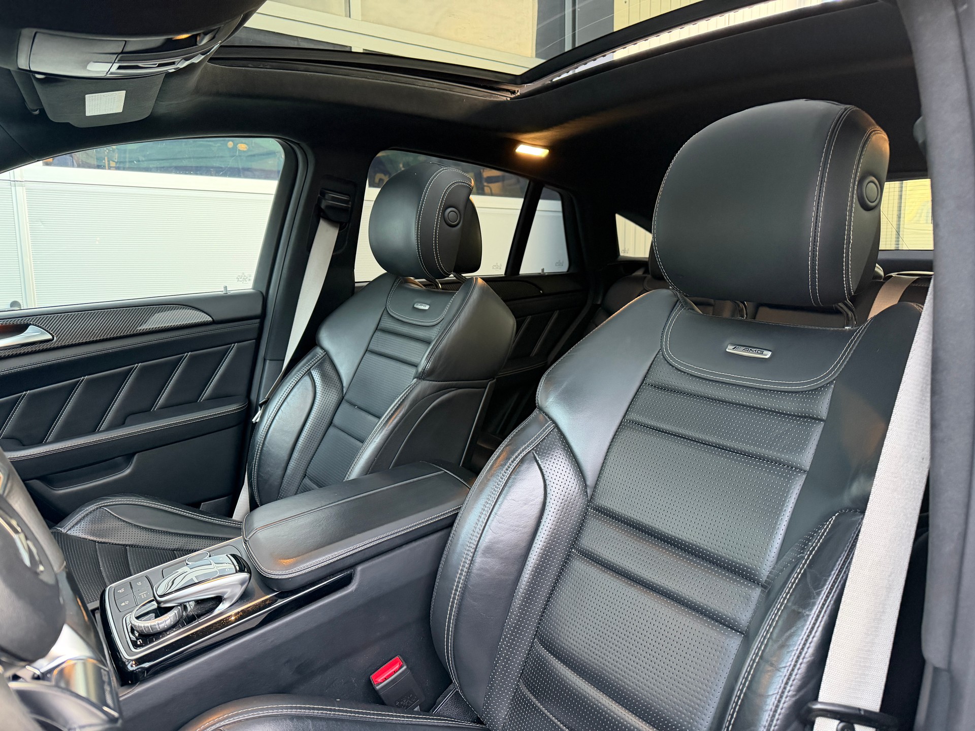 MERCEDES-BENZ GLE Coupé 63 S AMG 4Matic Speedshift-image-9