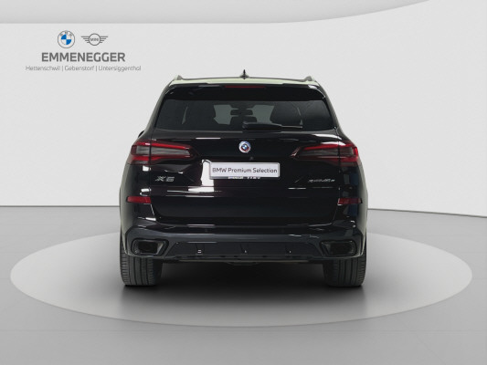 BMW X5 xDrive45e M Sport-showroom-element-3