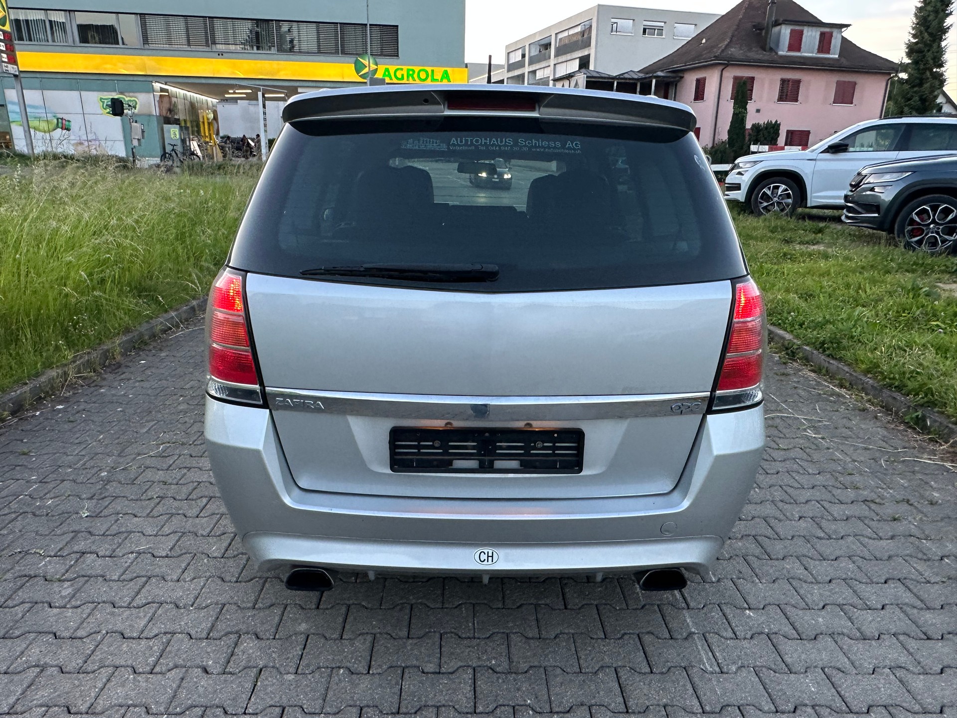 OPEL Zafira 2.0i 16V Turbo OPC-image-3