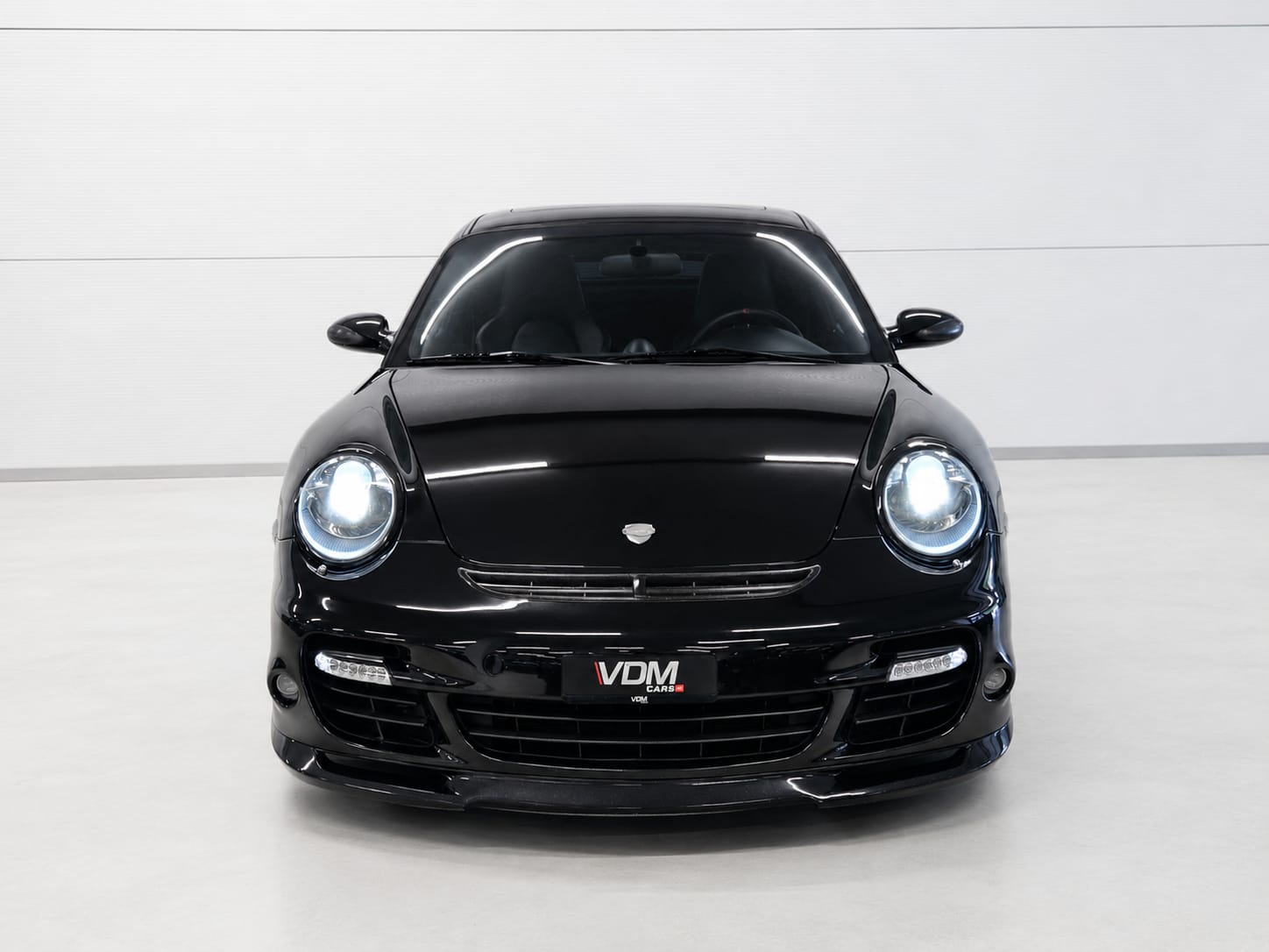 PORSCHE 911 Turbo *Techart GT-Street*-showroom-element-1
