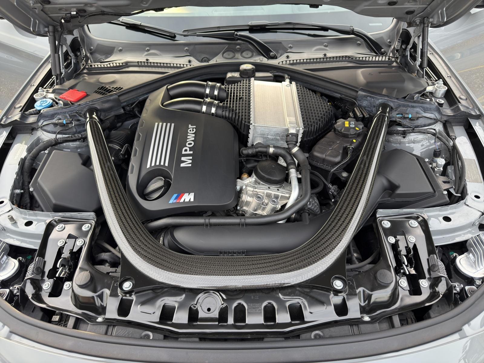 BMW M4 Competition Coupé-image-18