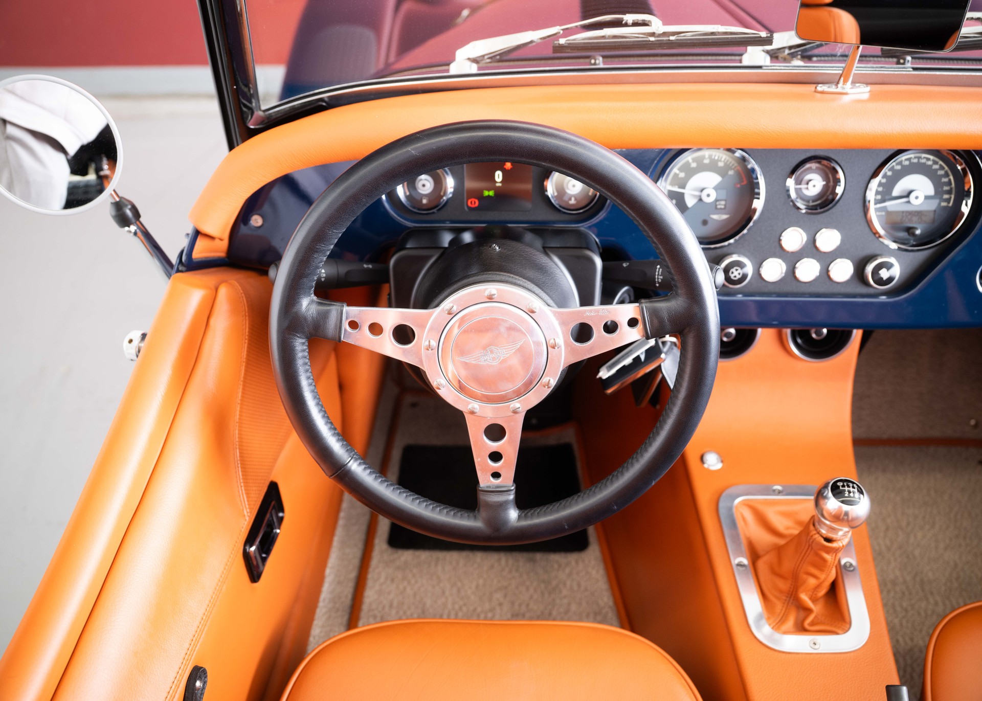 MORGAN Plus Four 2.0 (1st hand Swiss car, 258 hp, full Morgan service history, stunning condition)-image-16