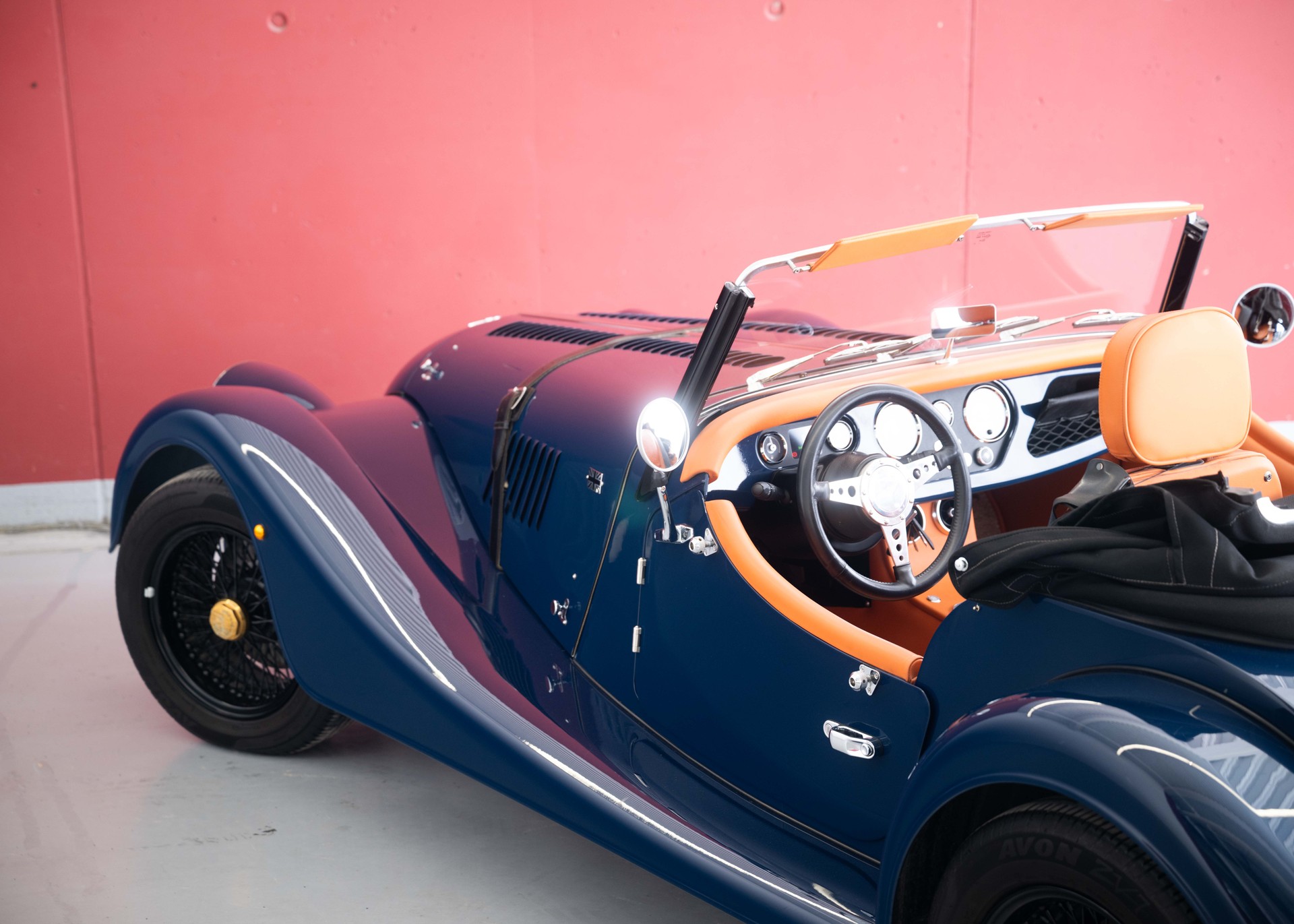 MORGAN Plus Four 2.0 (1st hand Swiss car, 258 hp, full Morgan service history, stunning condition)-image-11