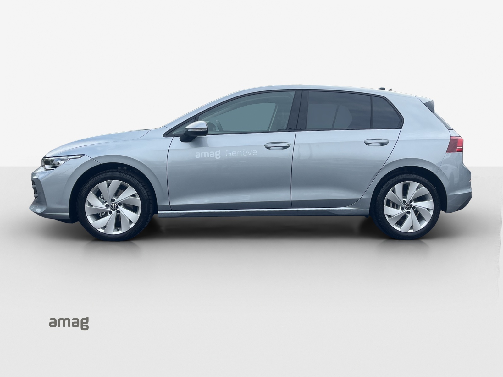 VW Golf 1.5 e TSI mHEV Life DSG-showroom-element-1