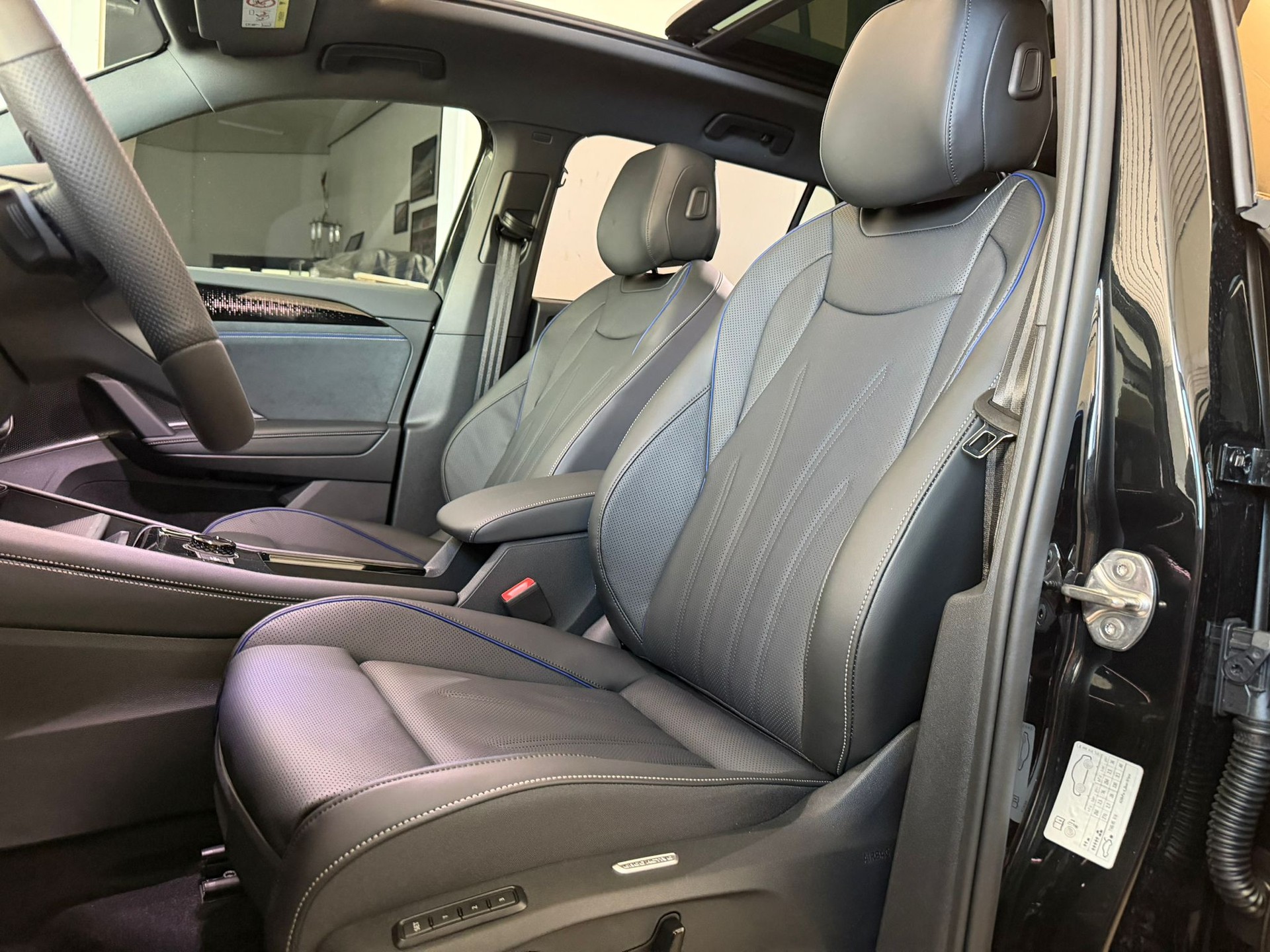 VW Tayron 2.0 TSI R-Line DSG 4Motion-image-7