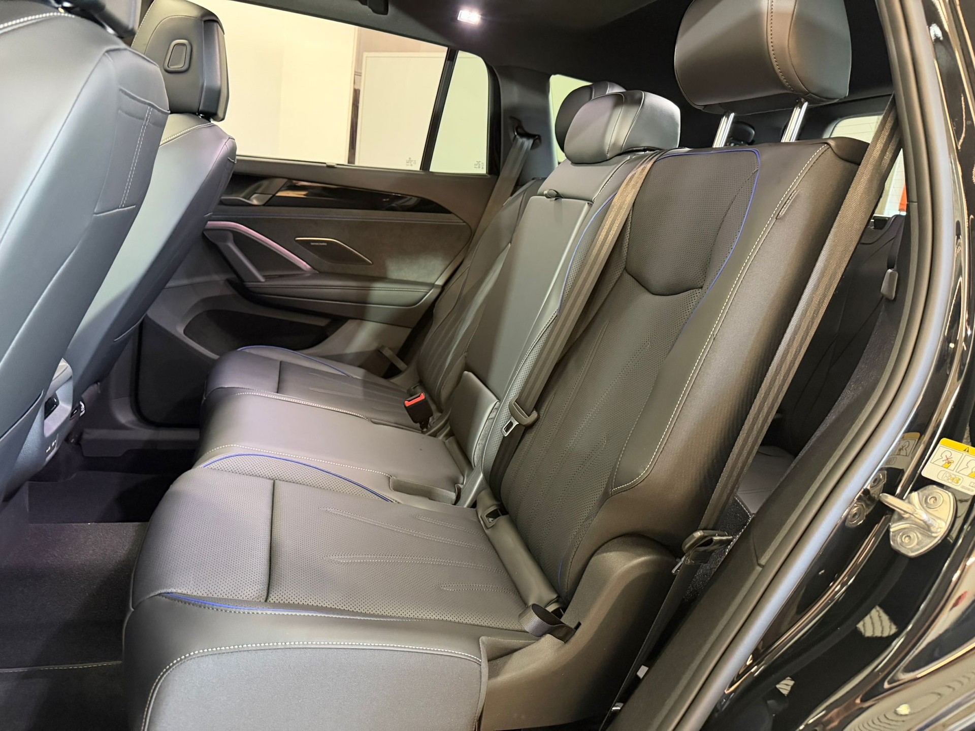 VW Tayron 2.0 TSI R-Line DSG 4Motion-image-8