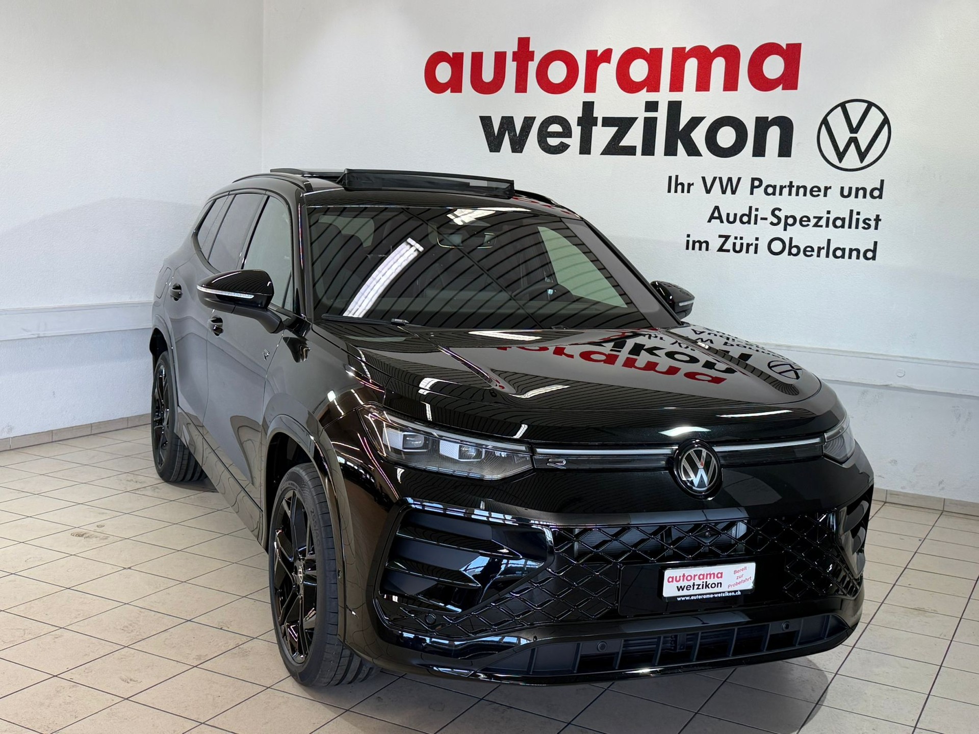 VW Tayron 2.0 TSI R-Line DSG 4Motion-showroom-element-1