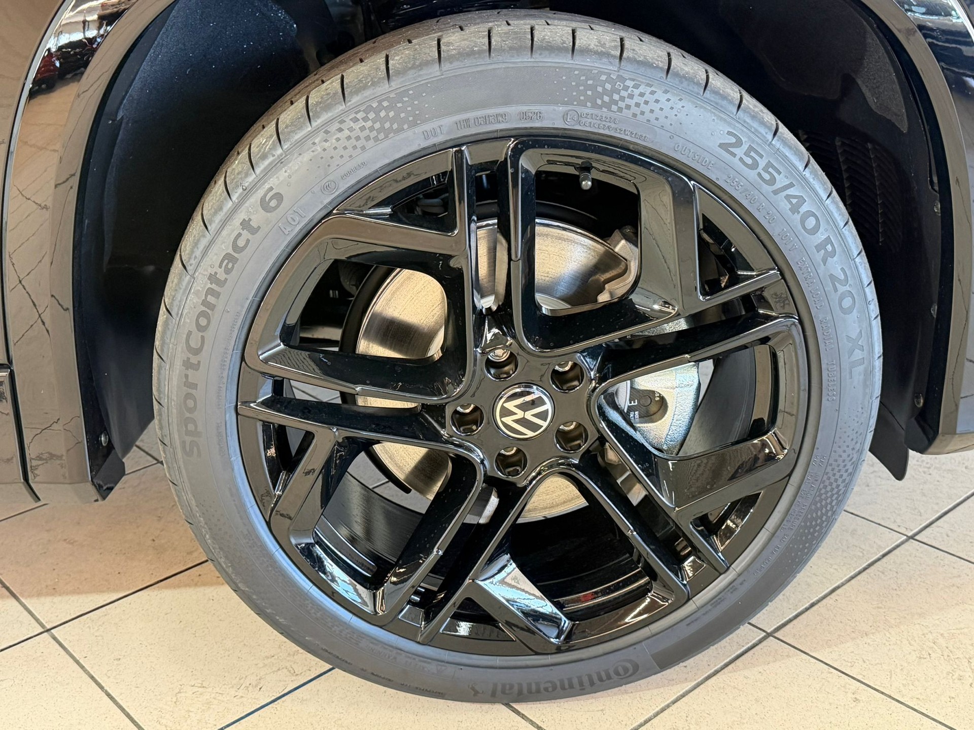 VW Tayron 2.0 TSI R-Line DSG 4Motion-image-5