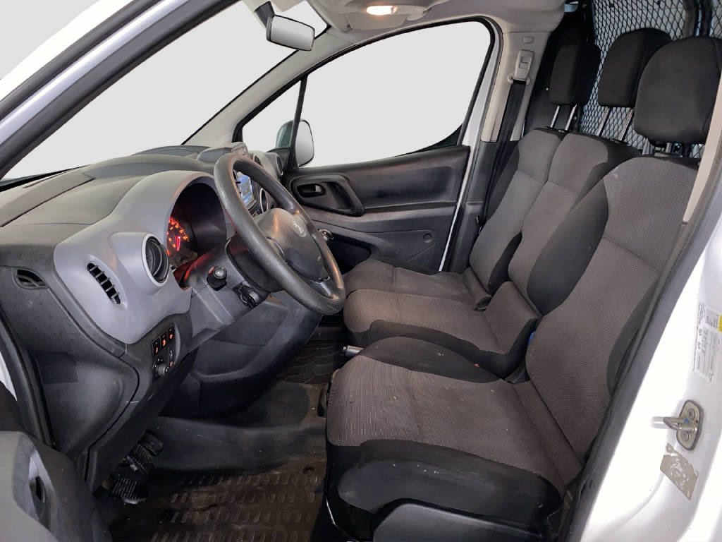 PEUGEOT Partner Kaw. L1 1.6 BlueHDI 100 PS Active-image-5