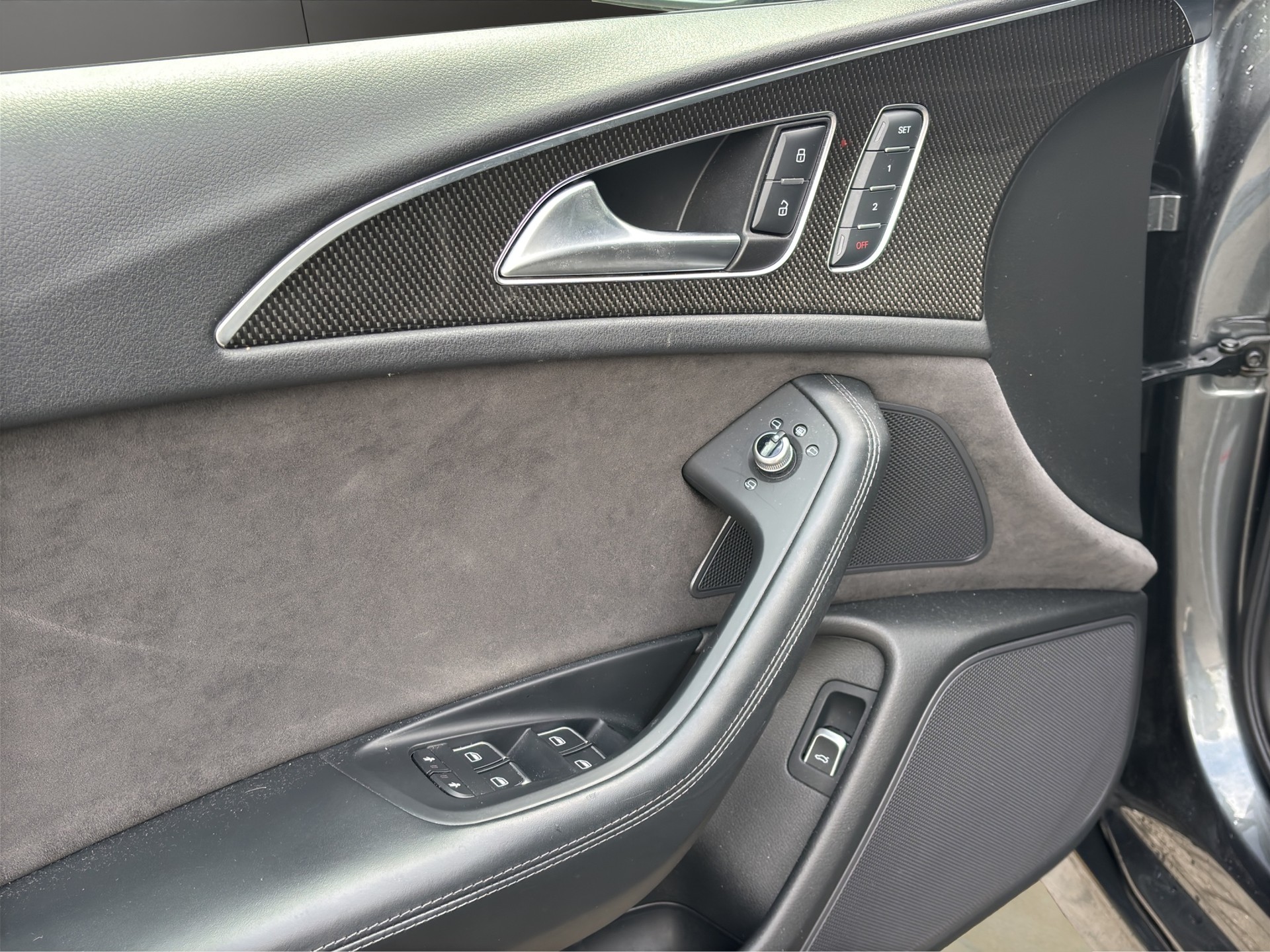 AUDI S6 Limousine 4.0 TFSI V8 quattro S-tronic-image-21
