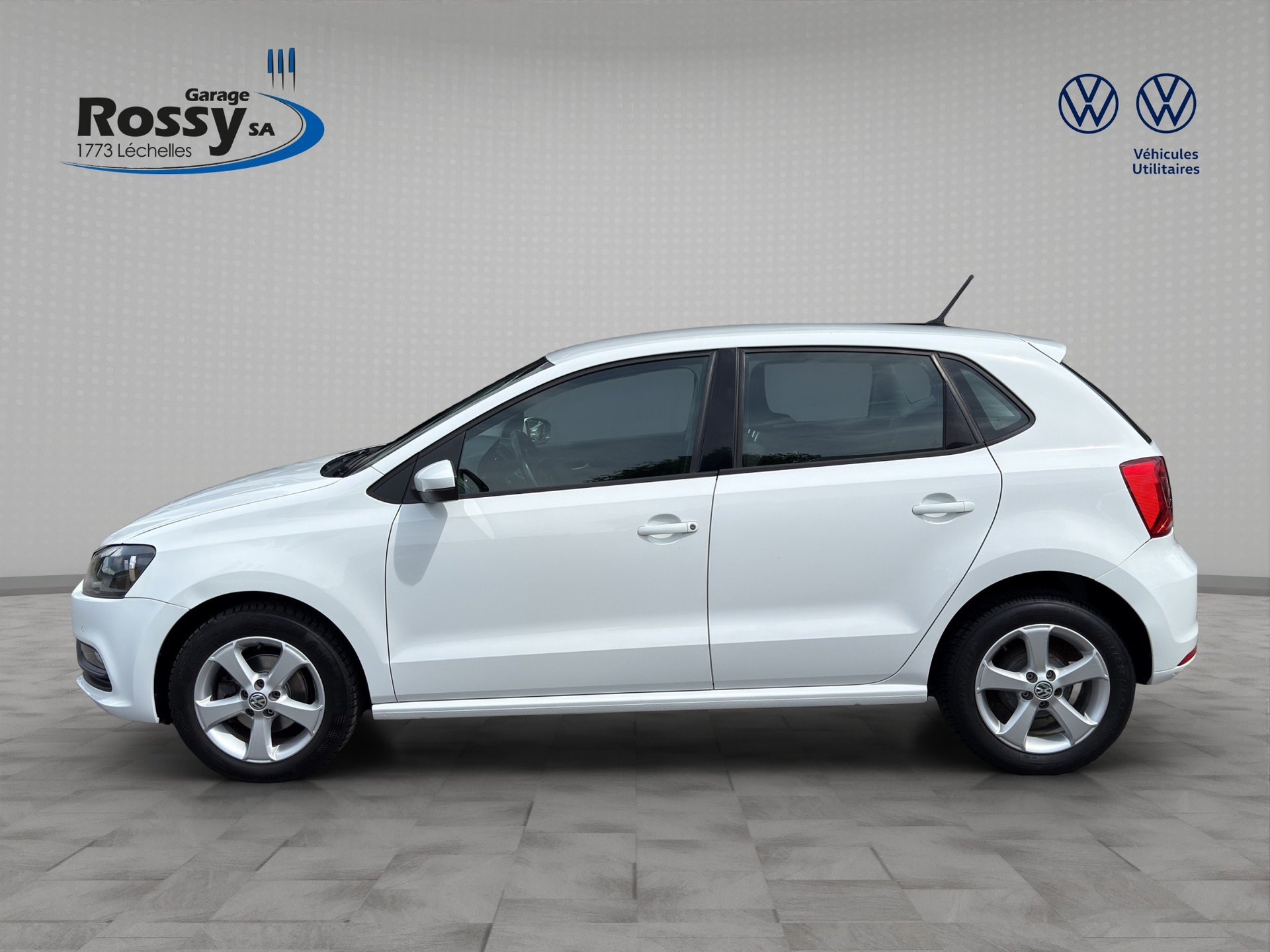 VW Polo 1.0 BMT Trendline-showroom-element-2
