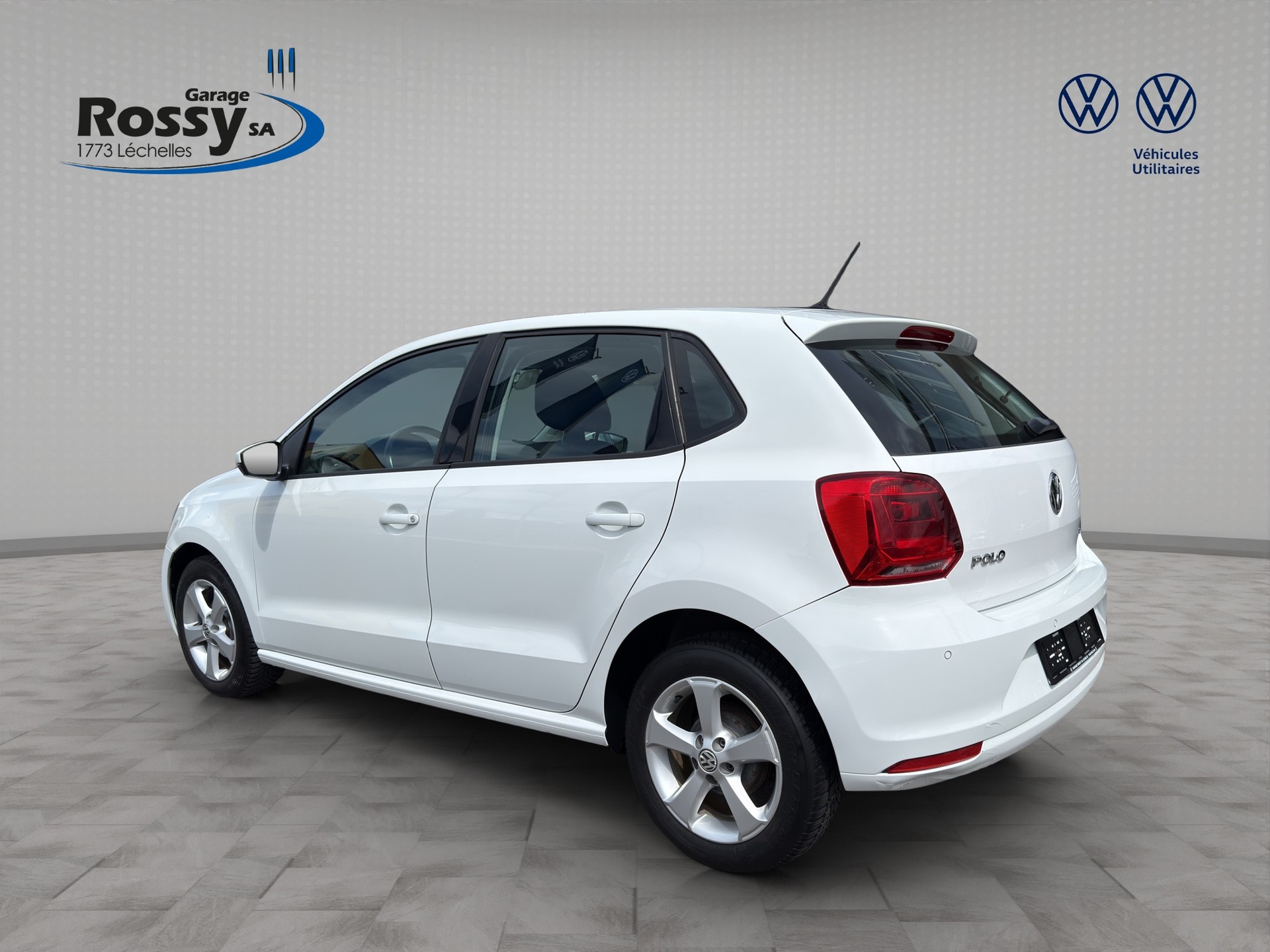 VW Polo 1.0 BMT Trendline-showroom-element-3