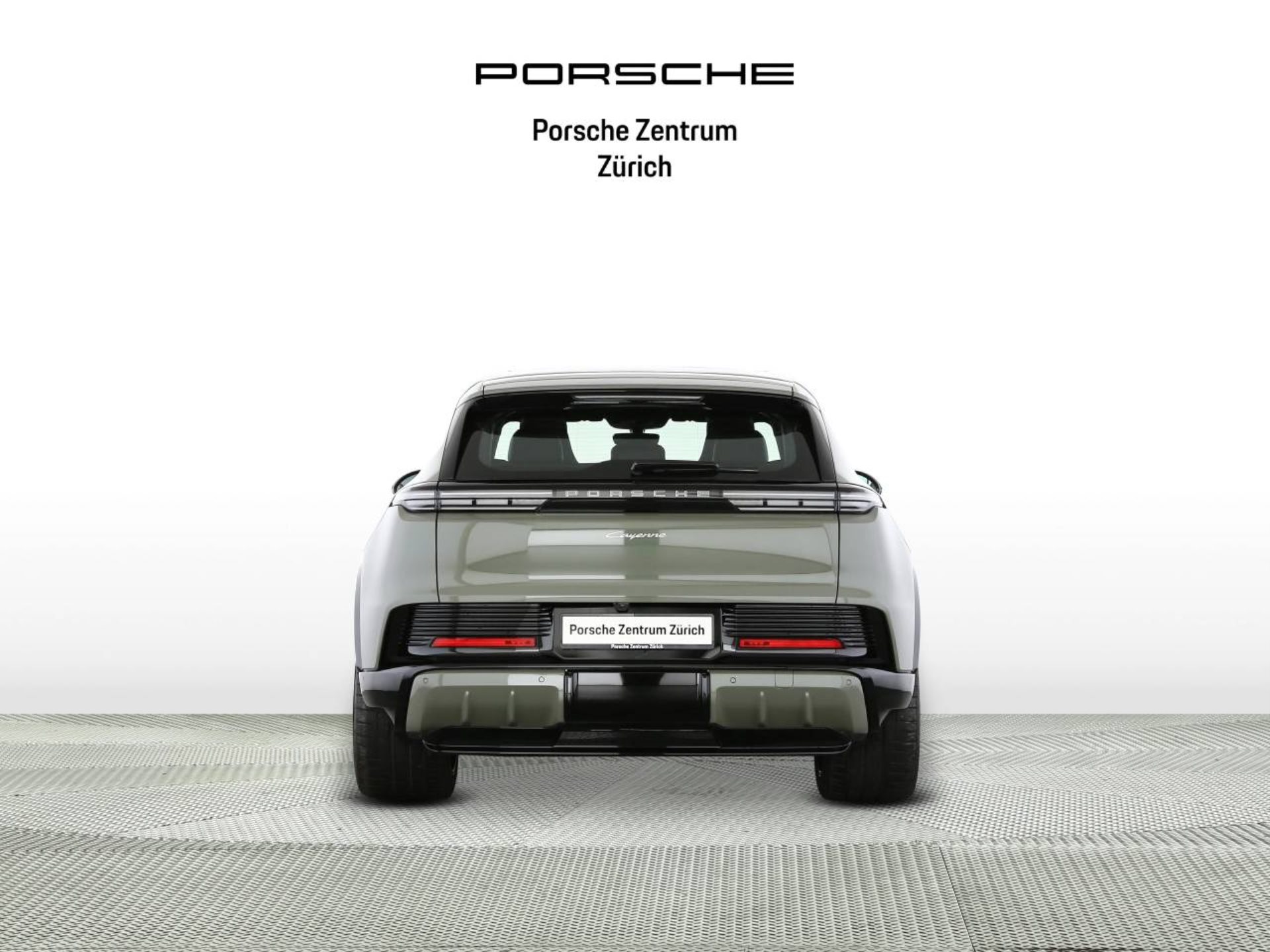 PORSCHE Cayenne Electric-image-6