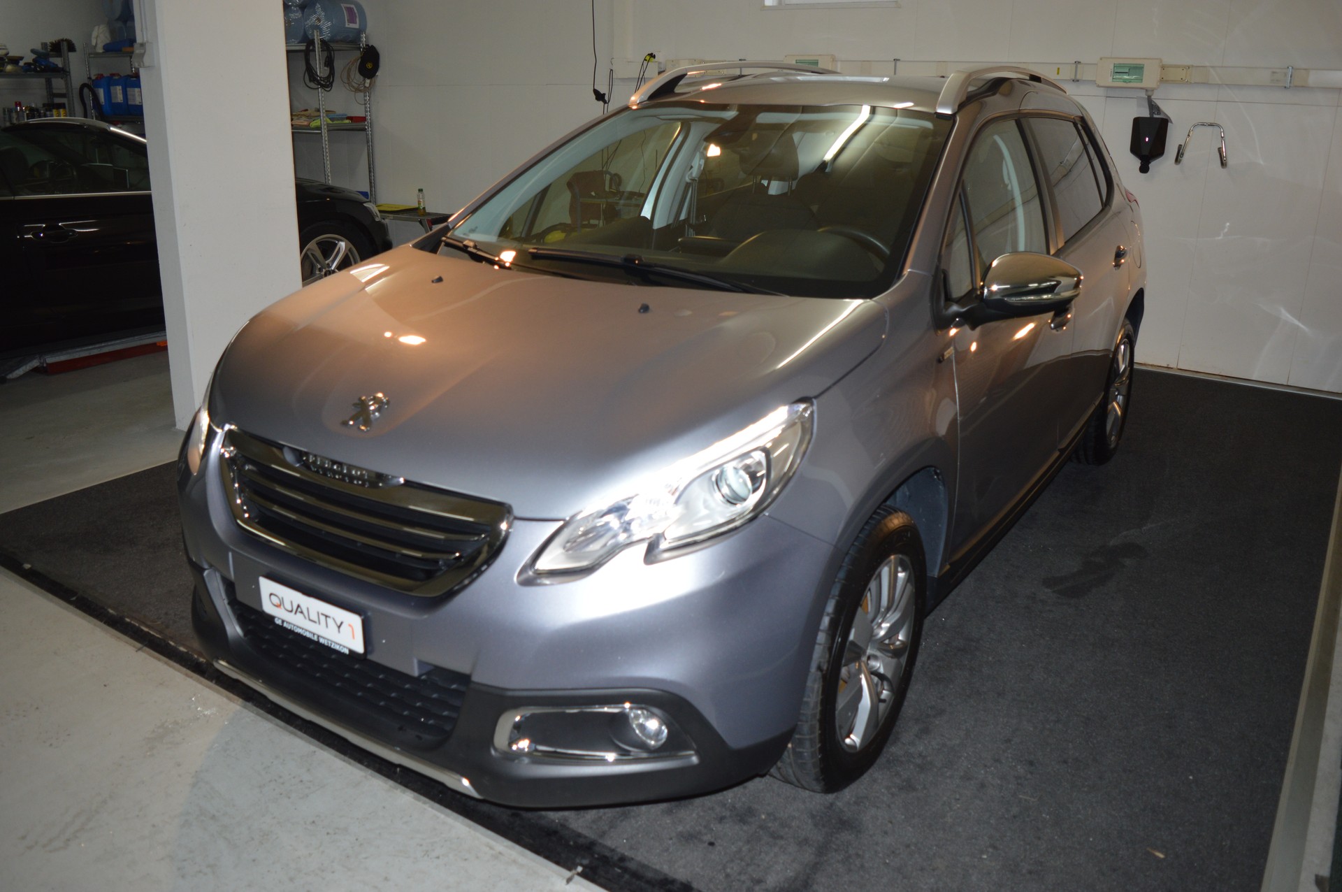 PEUGEOT 2008 1.2 PureTech Style