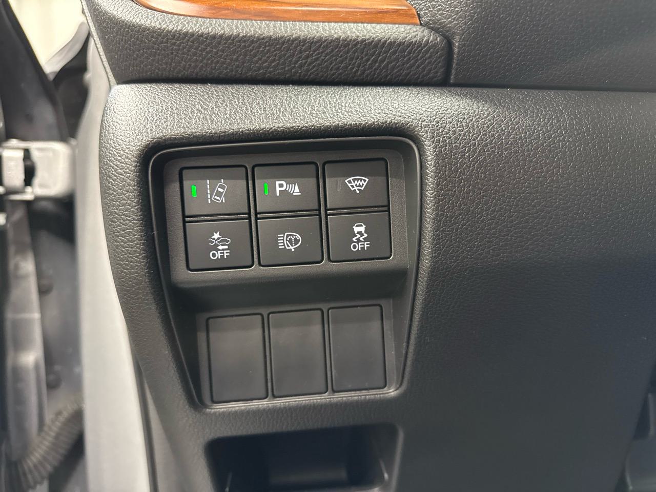 HONDA CR-V 1.5 i-VTEC Lifestyle 7 Plätze 4WD Automatic-image-8