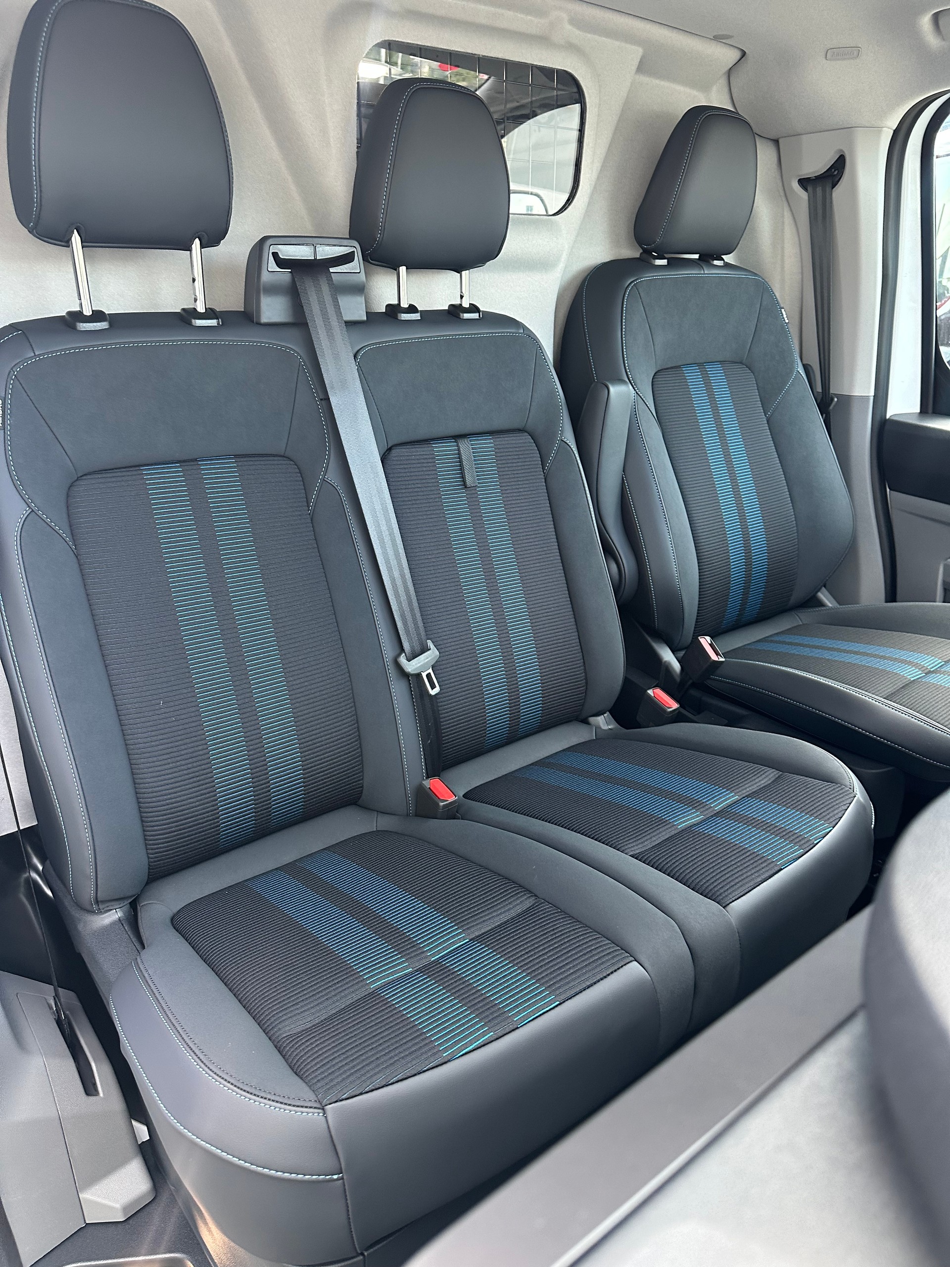 FORD Transit Custom Van 320 L2 2.5 Durat Sport/PHEV-image-12