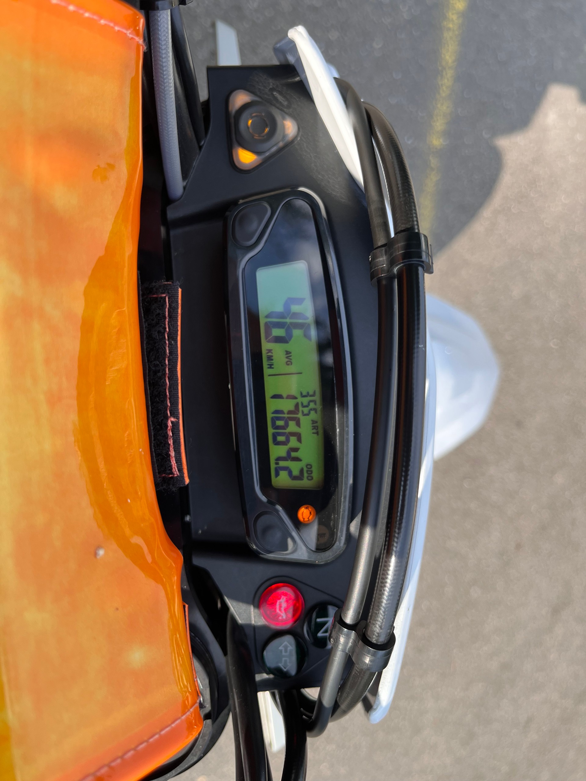 KTM 690 SMC R ABS-image-6