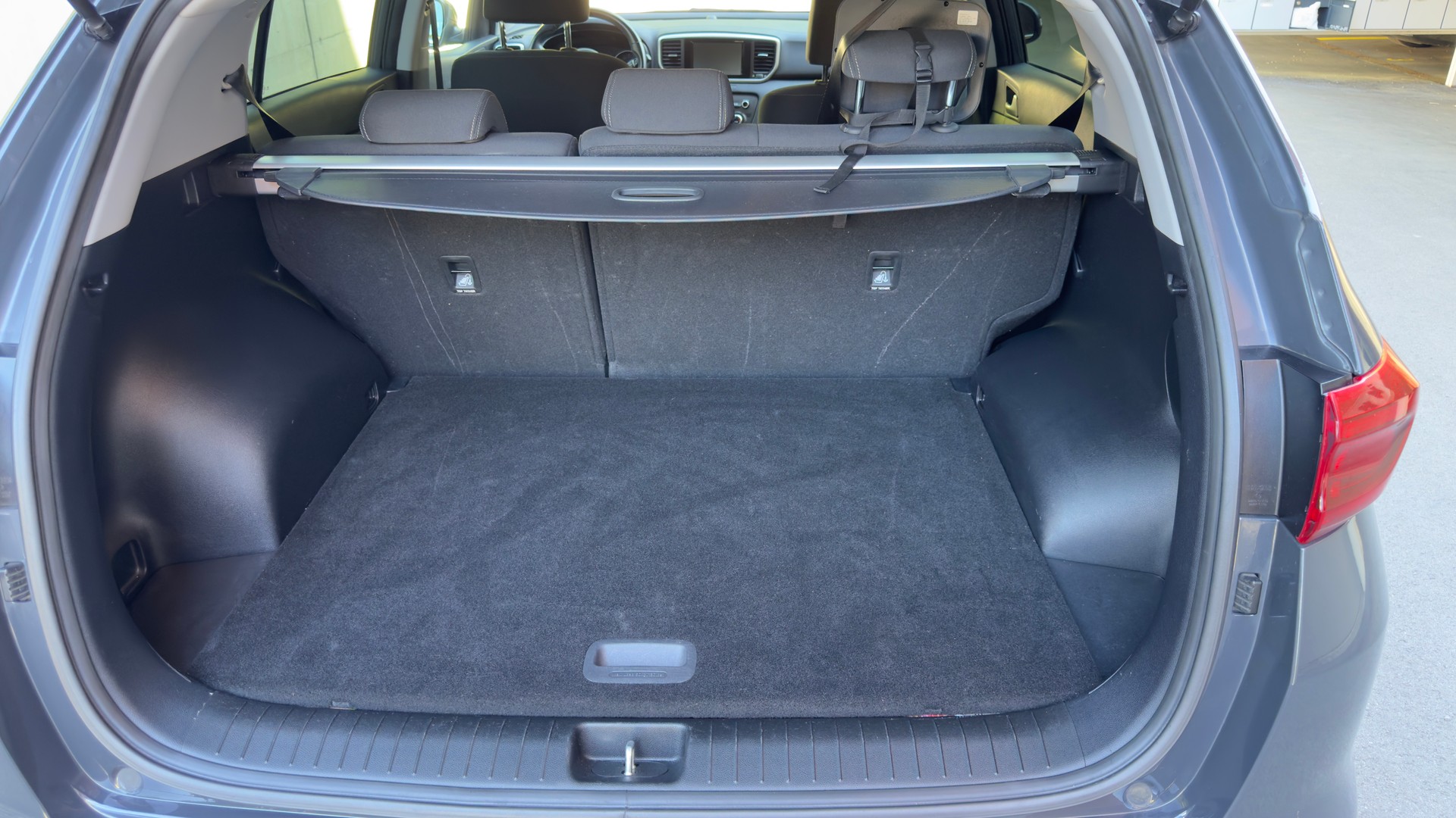 KIA SPORTAGE-image-5