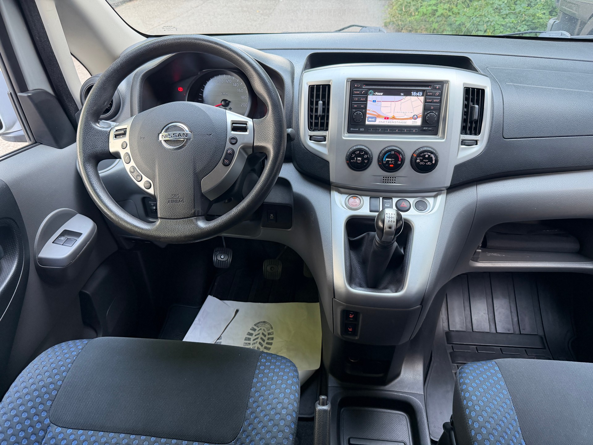 NISSAN NV200 1.5 dCi 110 Evalia Tekna-showroom-element-1