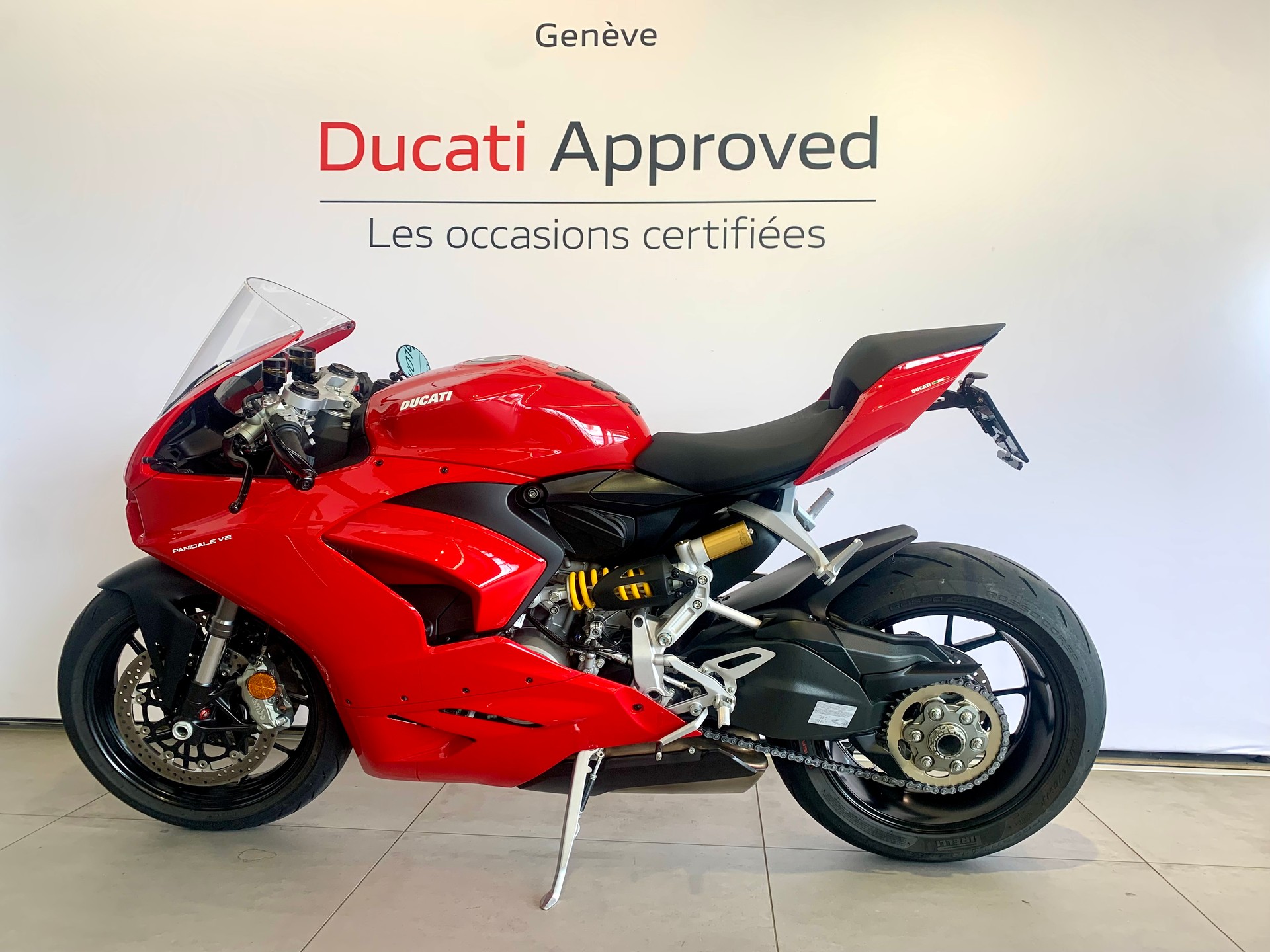 DUCATI Panigale V2-image-1