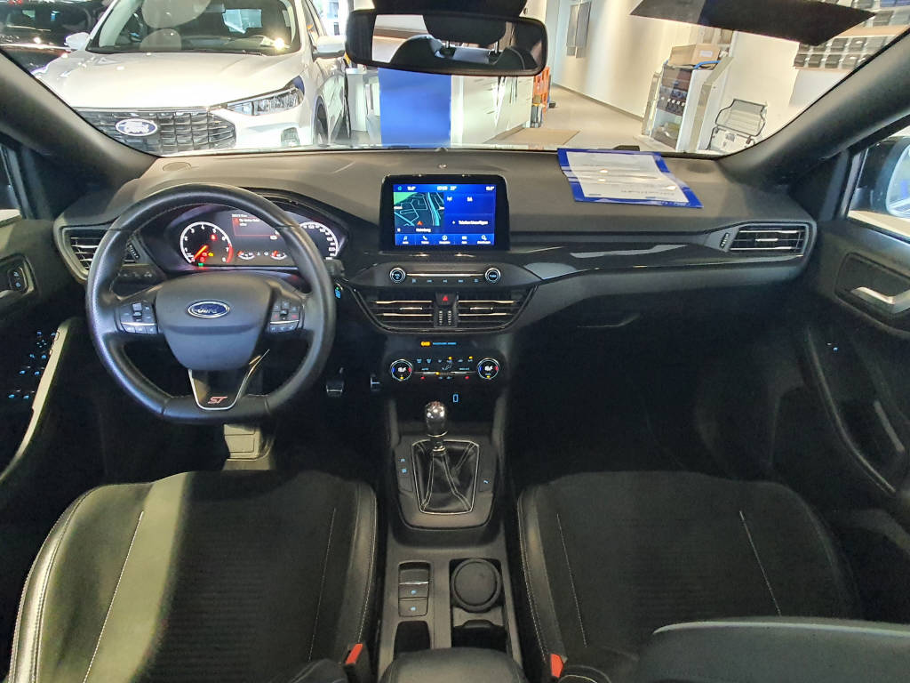 FORD Focus 2.3 EcoB ST-image-11