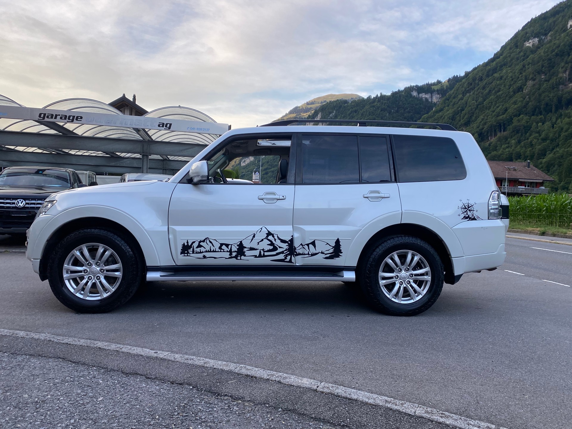 MITSUBISHI Pajero 3.2 DI-D Diamond Automatic