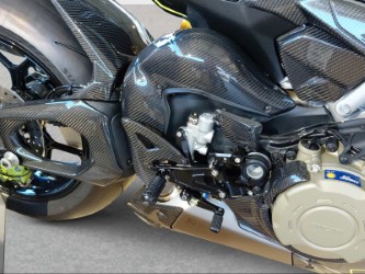DUCATI Panigale V4 * Lamborghini Edition*-image-5