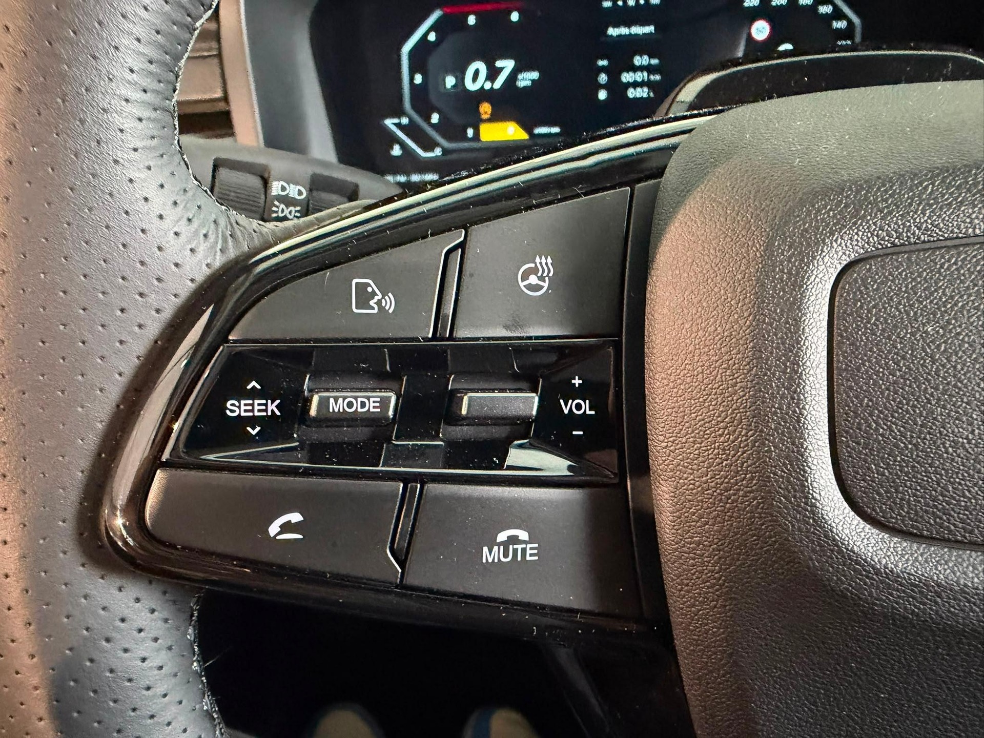 KGM-SsangYong Musso 2.2 e-XDI Titanium-image-15