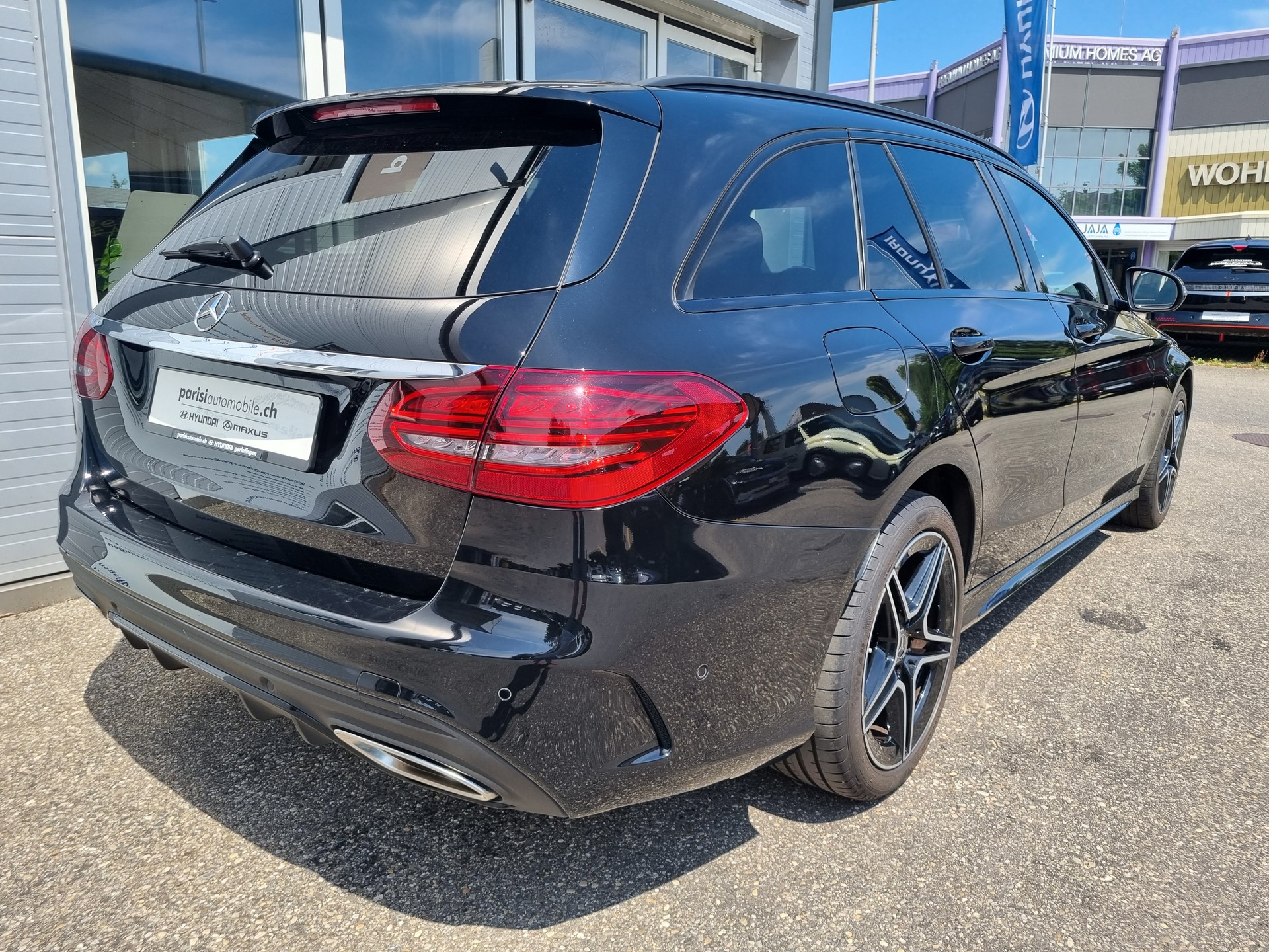 MERCEDES-BENZ C 200 Swiss Star AMG Line 4M 9G-Tronic-image-4