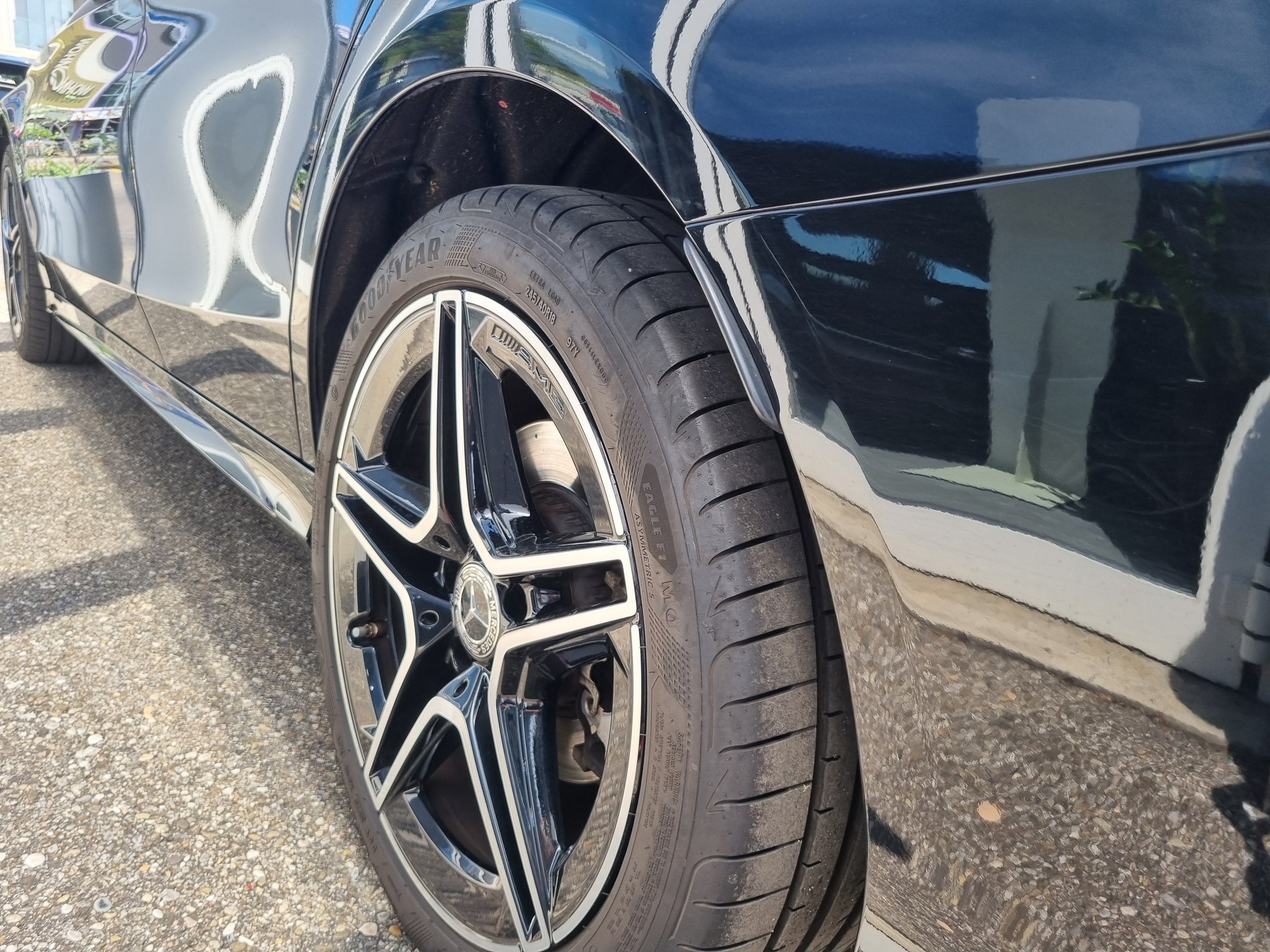 MERCEDES-BENZ C 200 Swiss Star AMG Line 4M 9G-Tronic-image-14