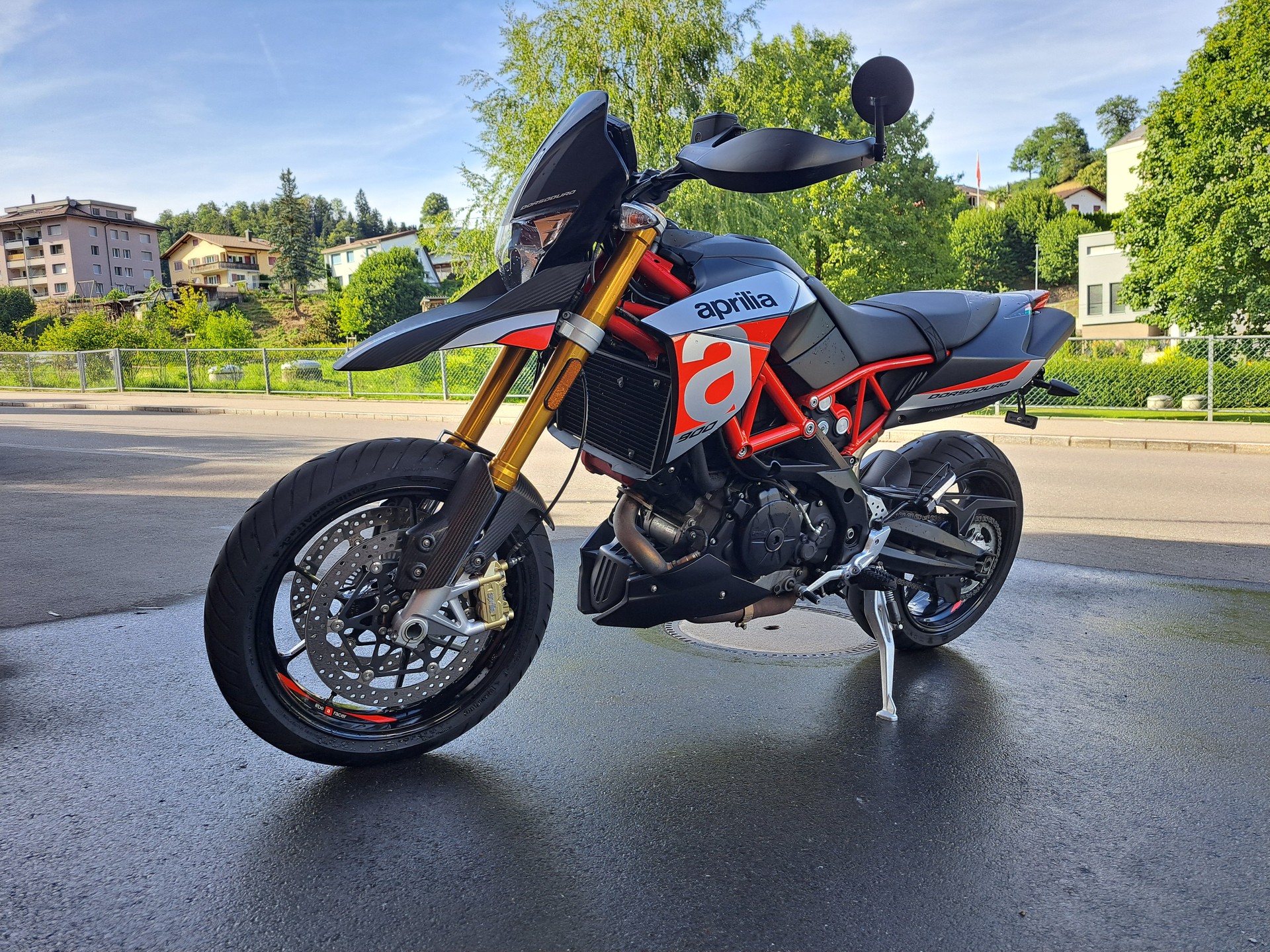 APRILIA Dorsoduro SMV 900-image-0