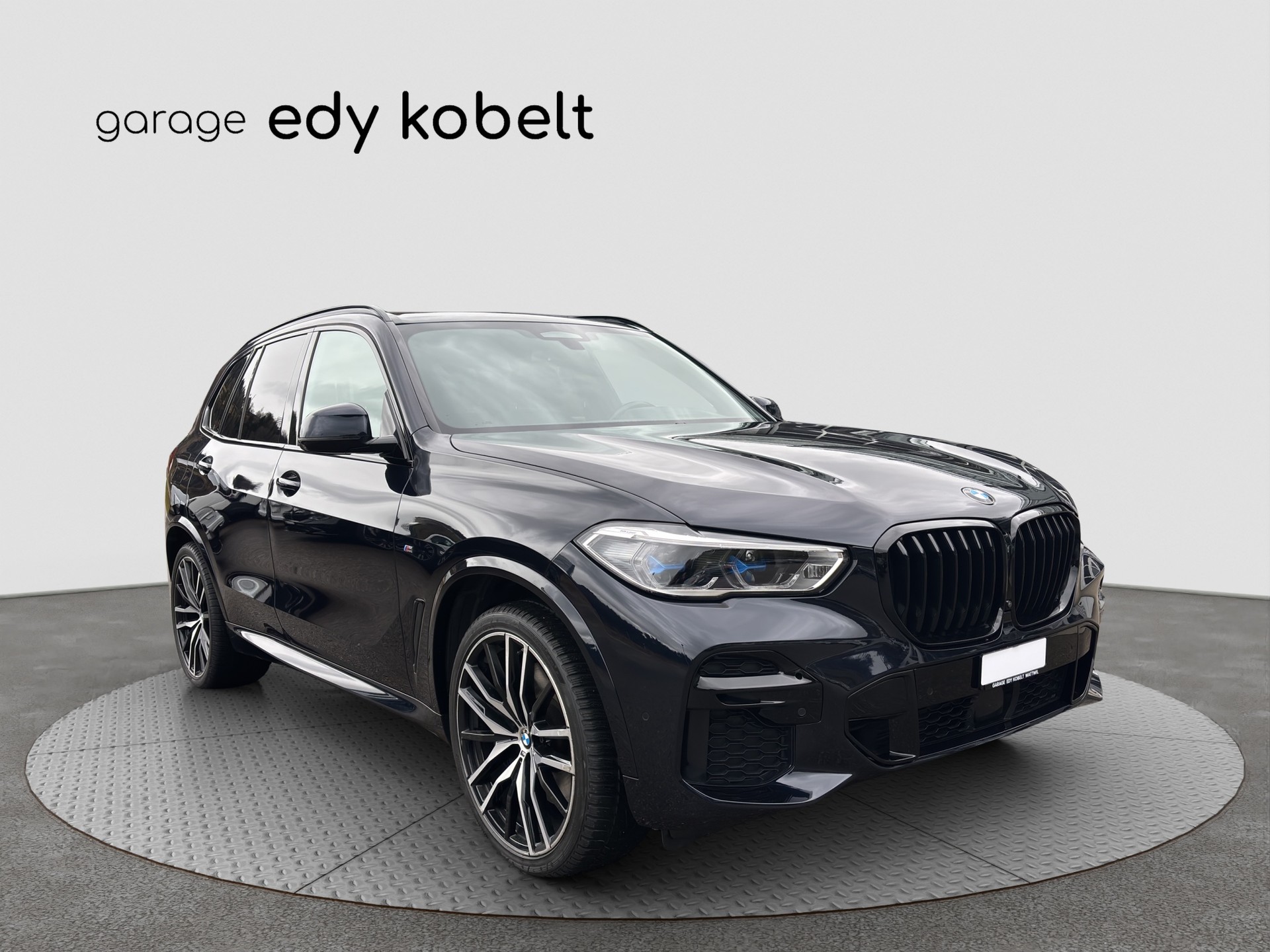BMW X5 xDrive 48V 40d M Sport Steptronic-image-22
