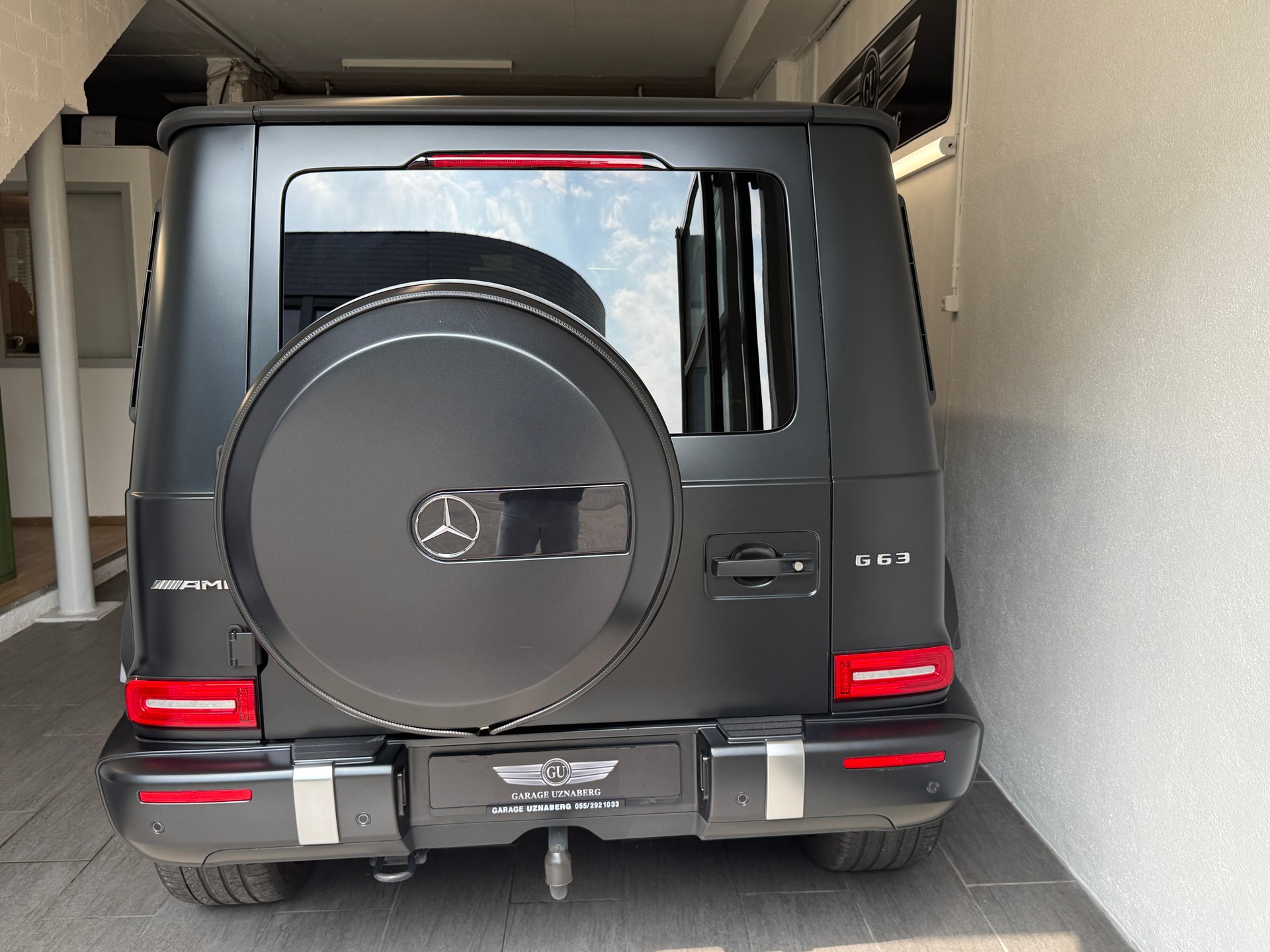MERCEDES-BENZ G 63 AMG Edition 1 Speedshift Plus G-Tronic Ab 1450.- pro Monat-showroom-element-3