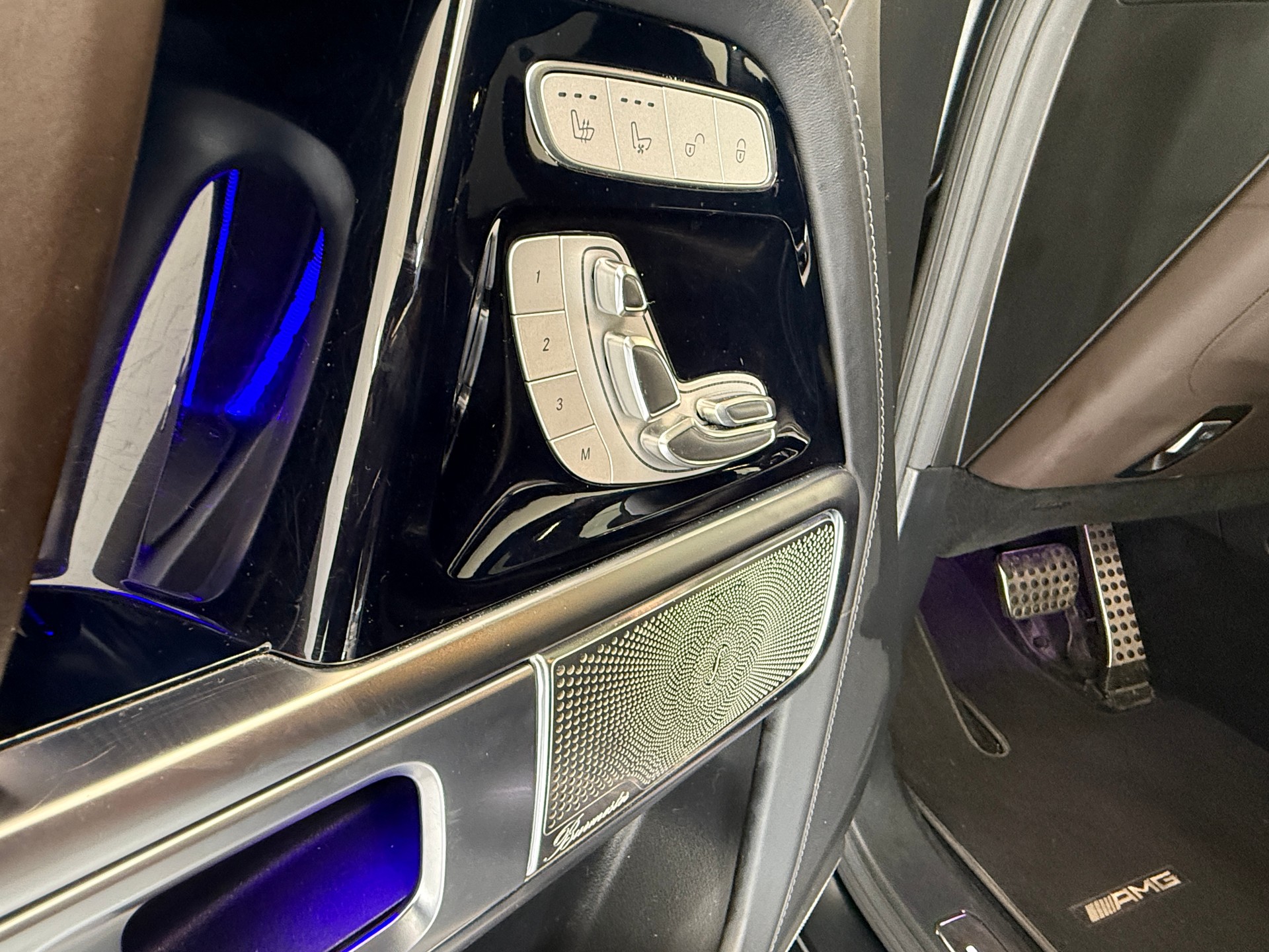 MERCEDES-BENZ G 63 AMG Edition 1 Speedshift Plus G-Tronic Ab 1450.- pro Monat-image-19