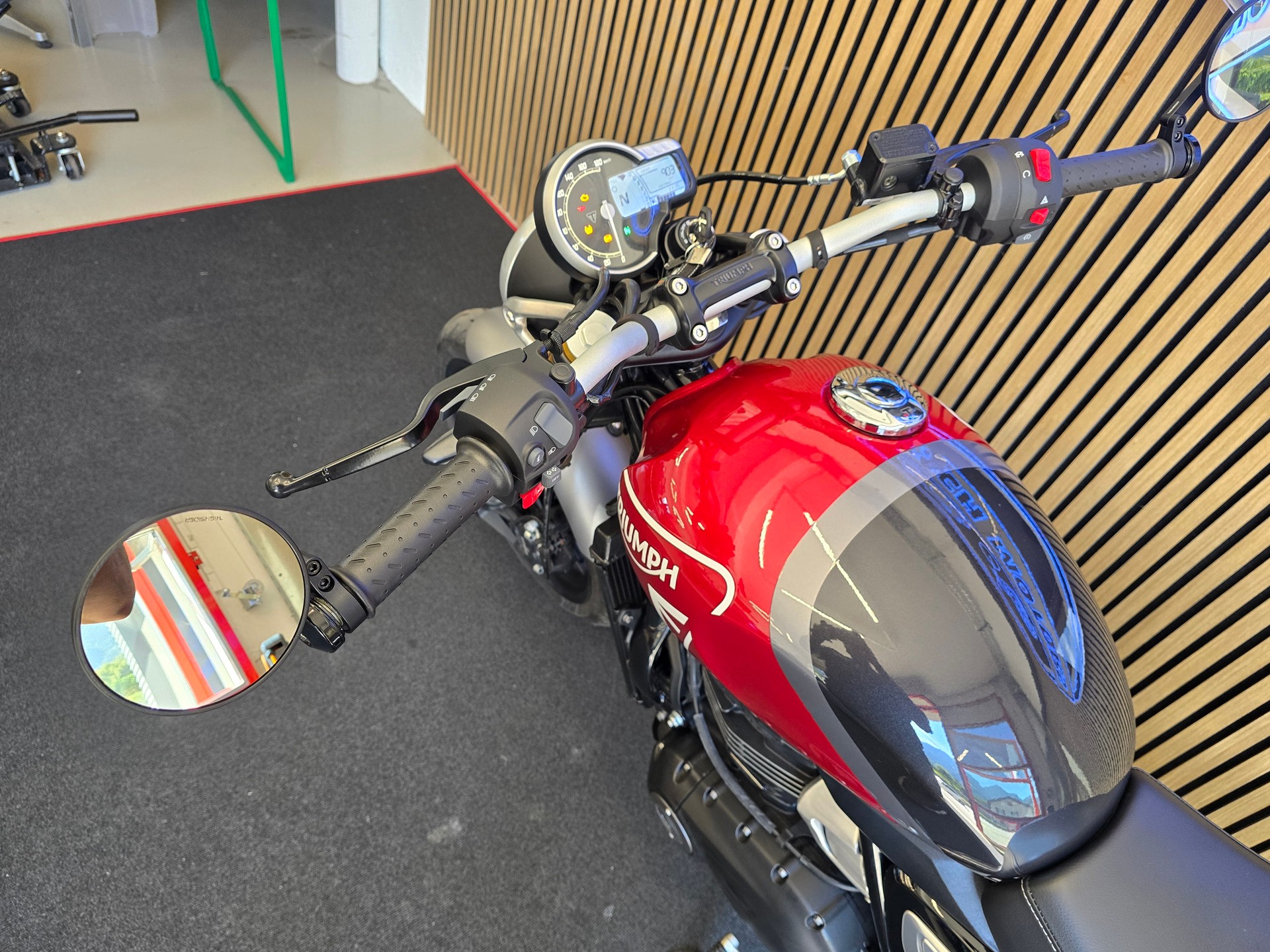 TRIUMPH Speed 400-image-7