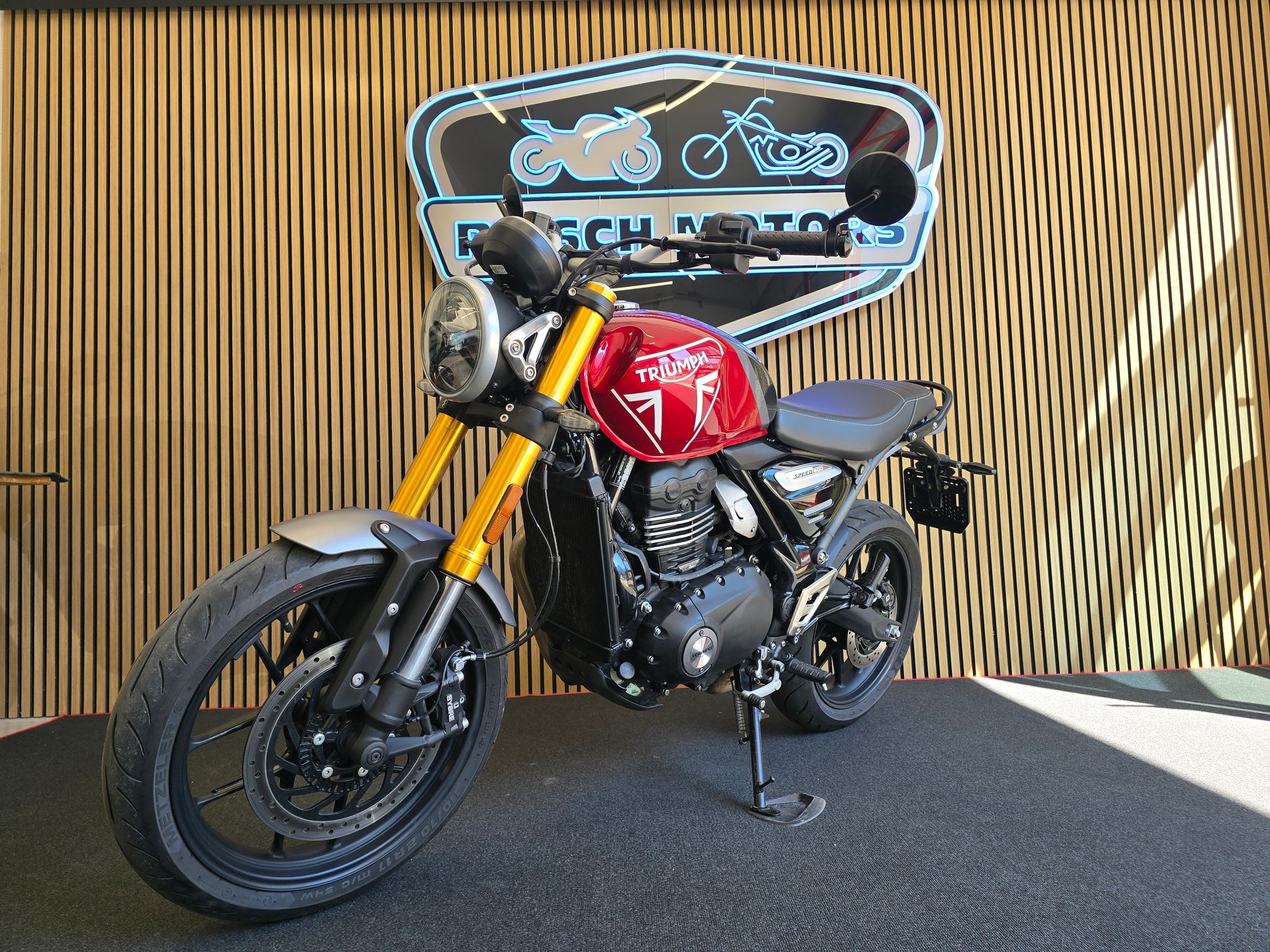 TRIUMPH Speed 400-image-2