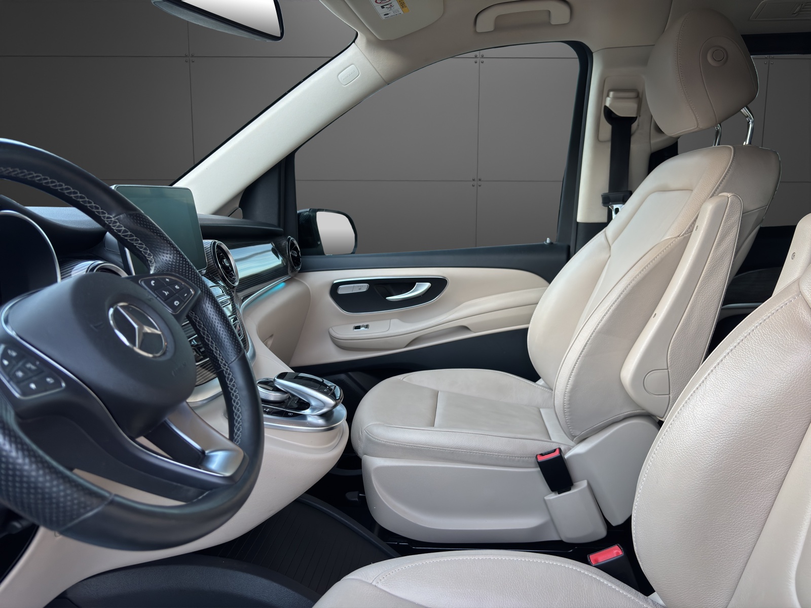 MERCEDES-BENZ V 250 d lang Avantgarde 4Matic G-Tronic-showroom-element-2