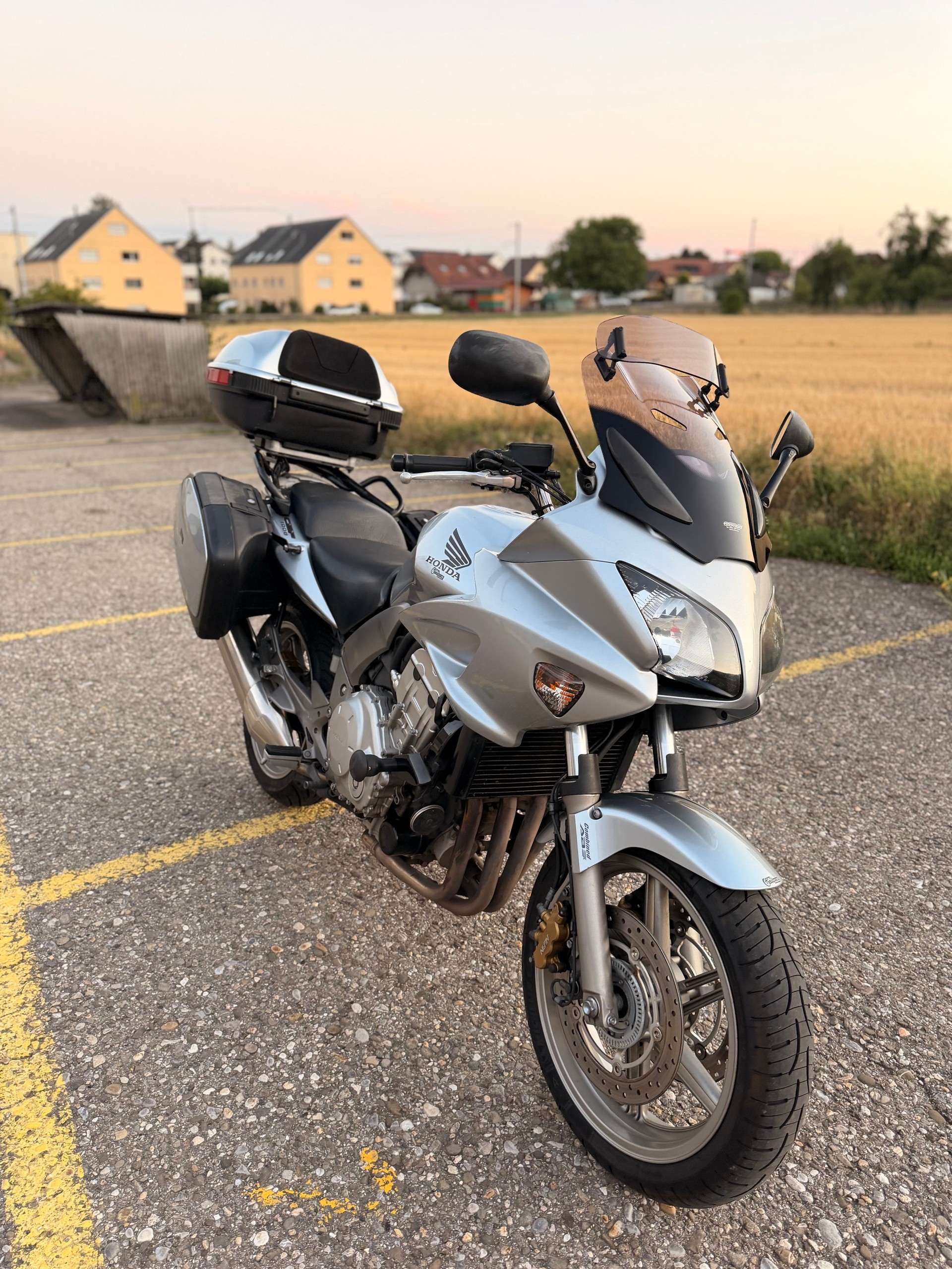 HONDA CBF 1000 ABS-image-6