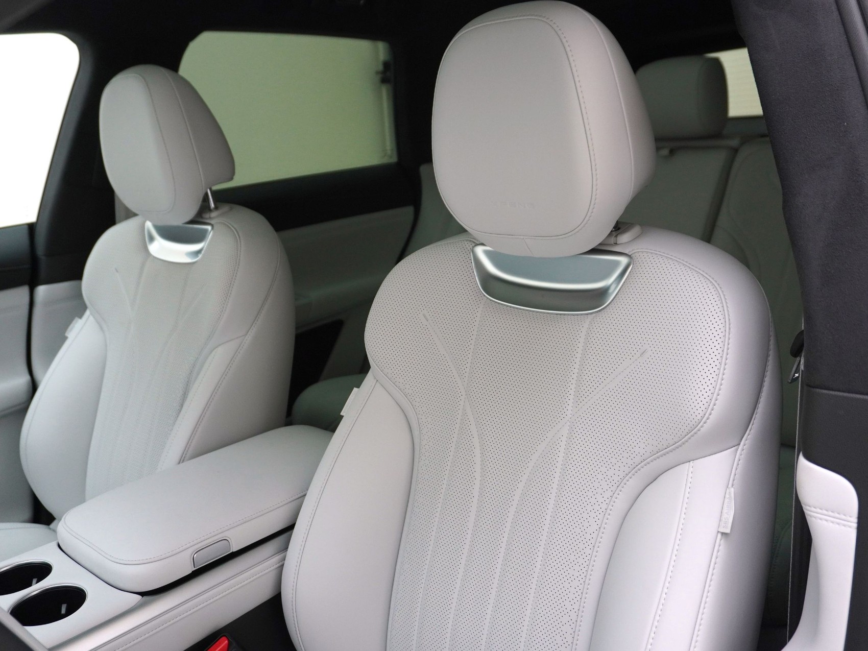 XPENG G9 Performance AWD-image-9