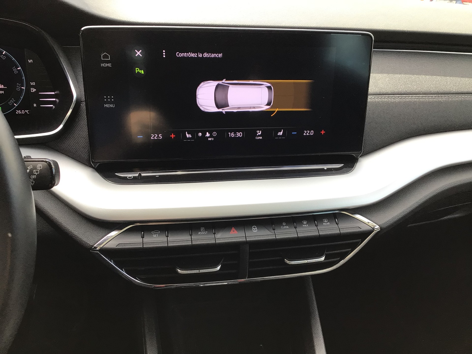 SKODA Octavia Combi 1.5 TSI mHEV DSG Style-image-10