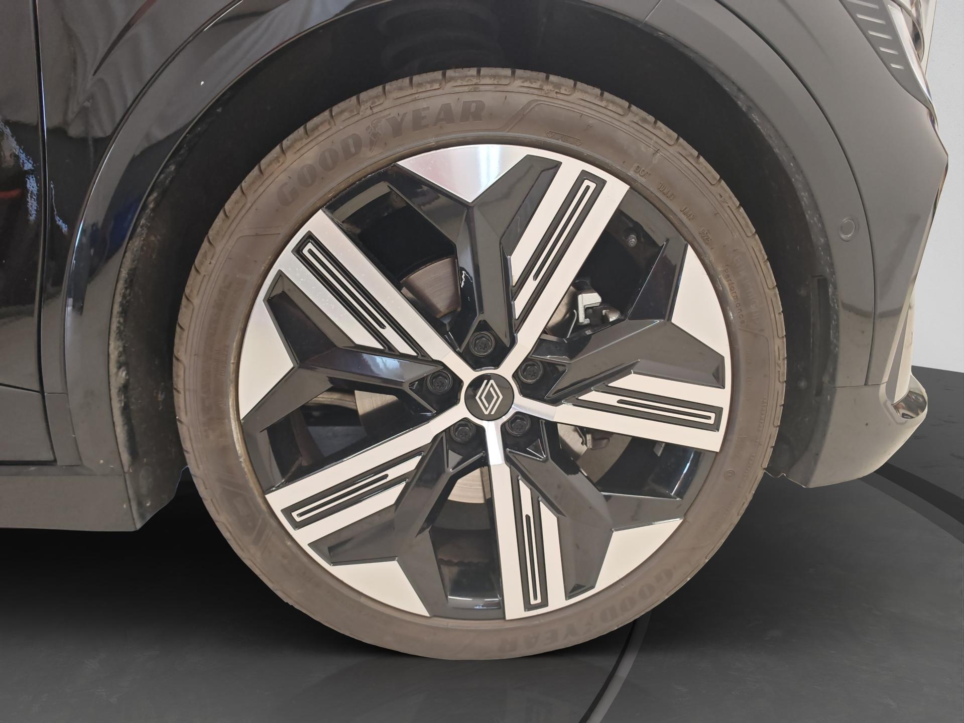 RENAULT Mégane E-TECH EV60 Iconic-image-25