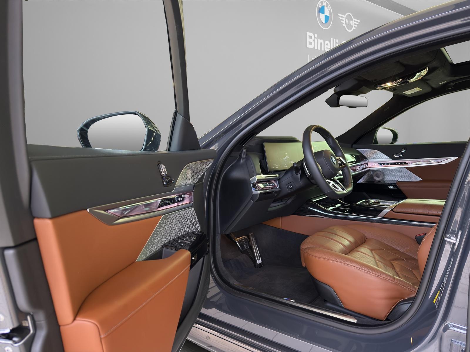 BMW i7 G70 xDrive60 M-SportPaketPro-image-10